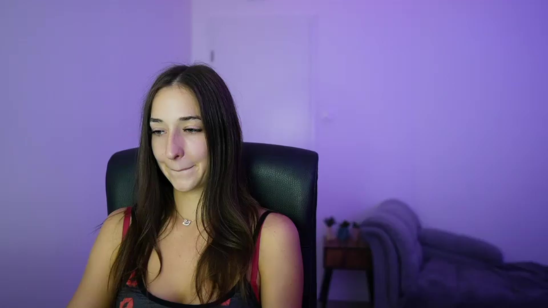 Gallery image thumbnail from Brunettte_18's myfreecams stream on, 07/09/2026, 16:59 image 5 of 20