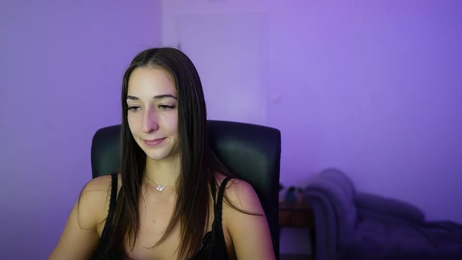 Gallery image thumbnail from Brunettte_18's myfreecams stream on, 07/10/2026, 14:52 image 20 of 20