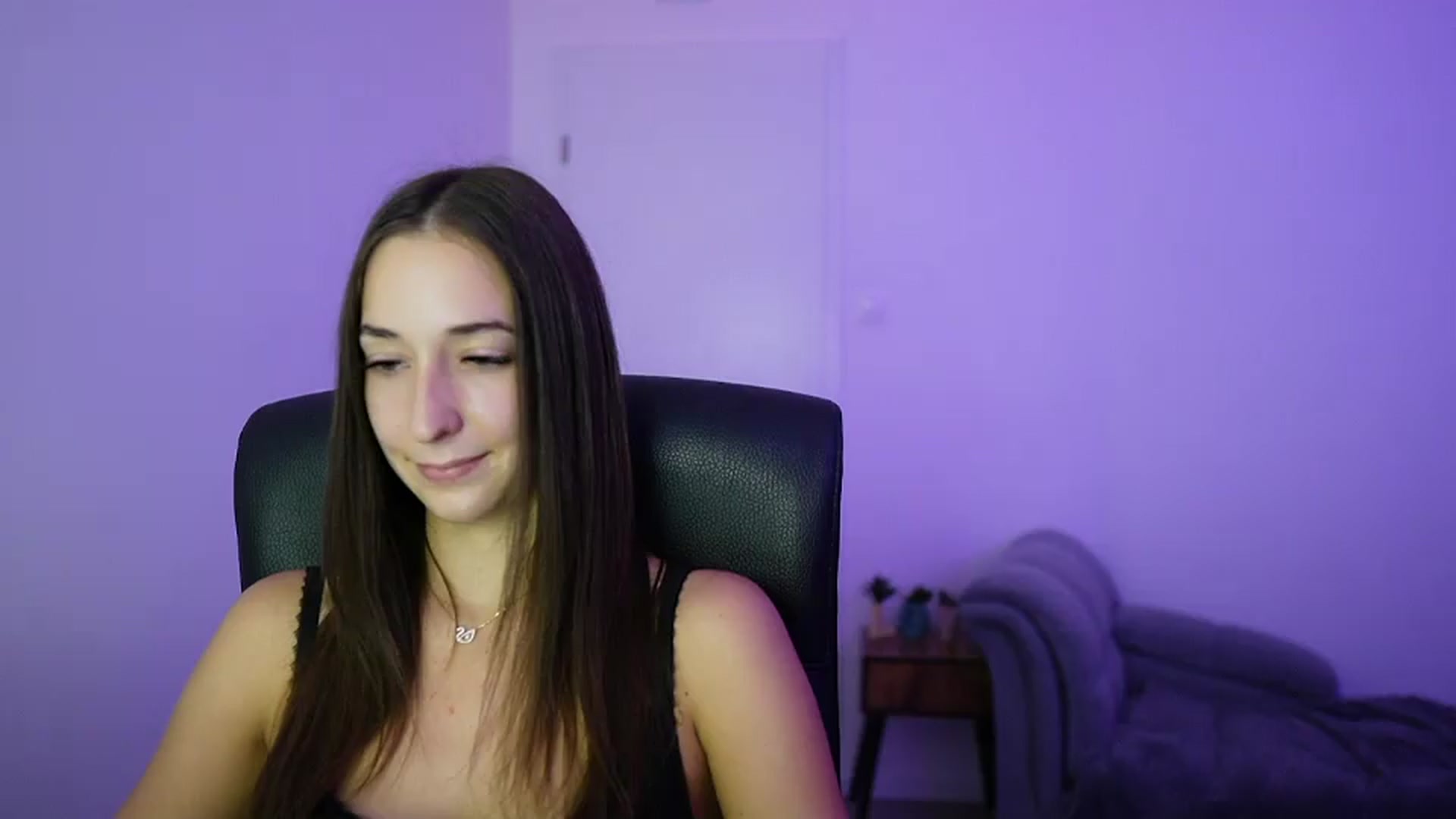 Gallery image thumbnail from Brunettte_18's myfreecams stream on, 07/10/2026, 17:23 image 15 of 20