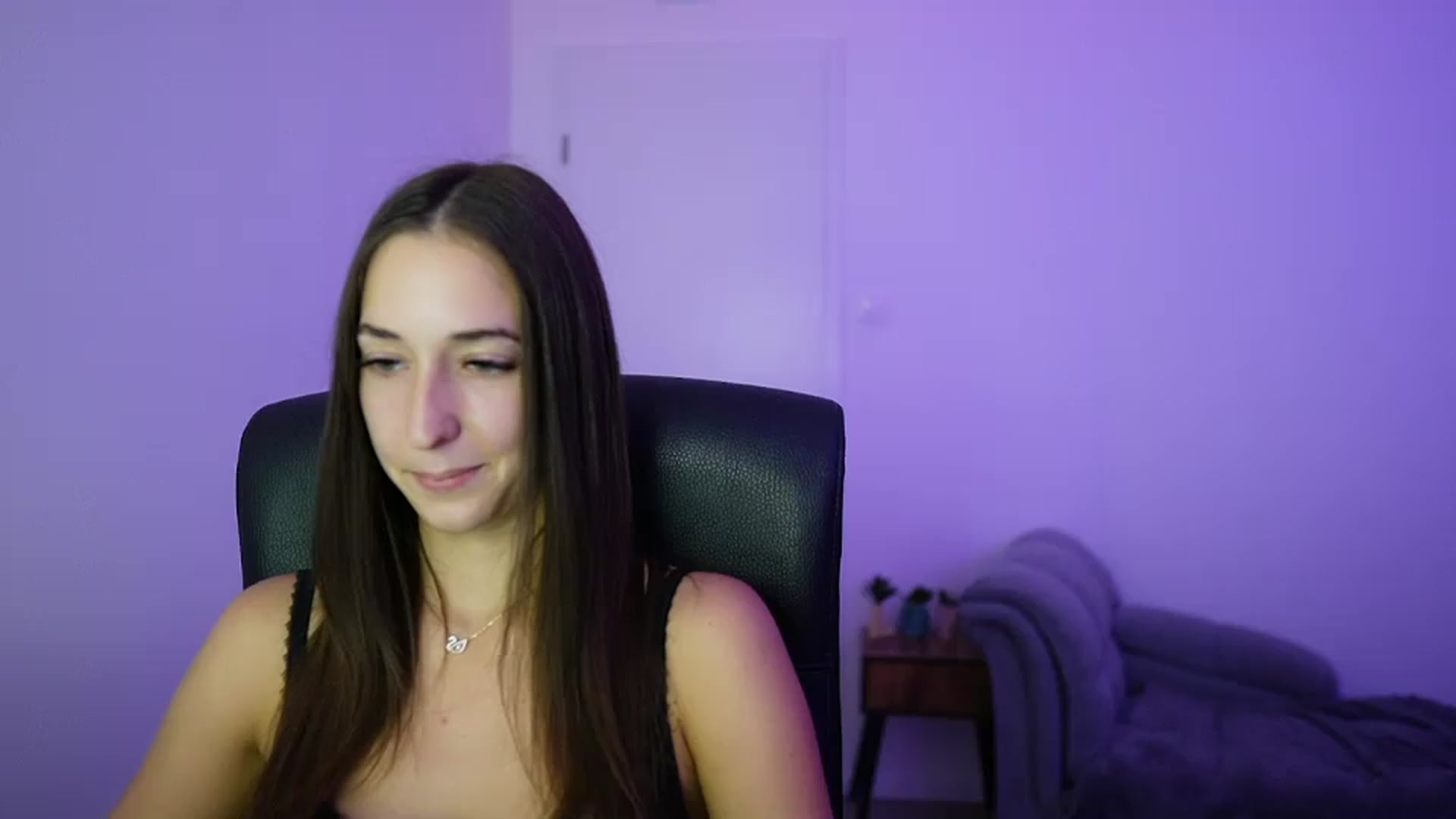 Gallery image thumbnail from Brunettte_18's myfreecams stream on, 07/10/2026, 17:23 image 8 of 20