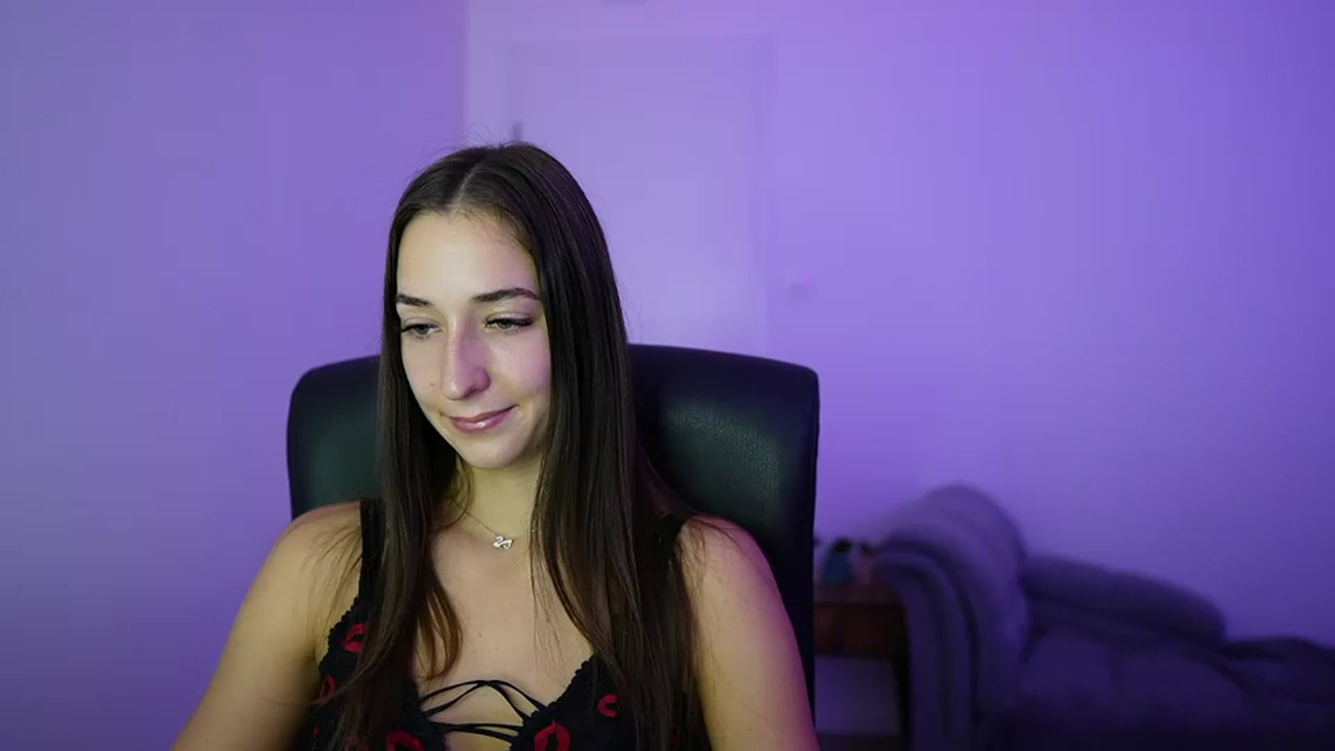 Gallery image thumbnail from Brunettte_18's myfreecams stream on, 07/13/2026, 14:44 image 13 of 20