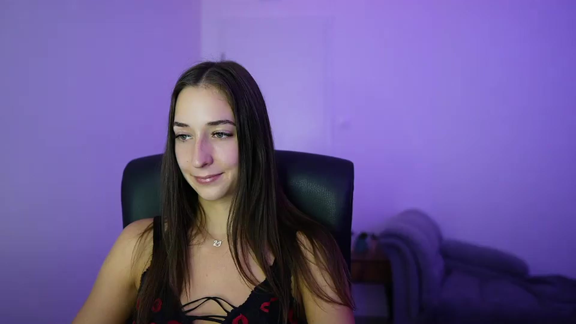 Gallery image thumbnail from Brunettte_18's myfreecams stream on, 07/13/2026, 14:44 image 20 of 20