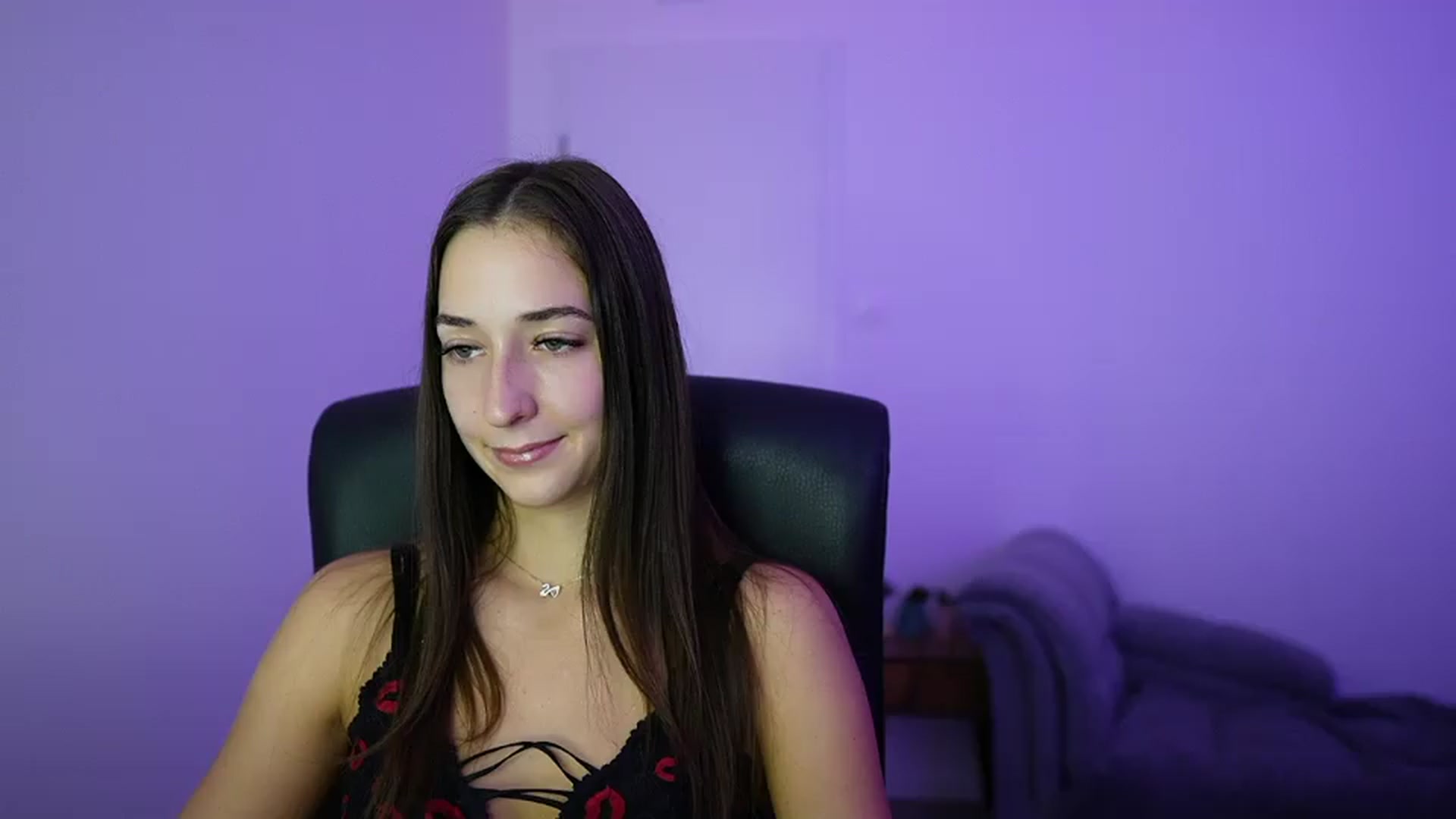 Gallery image thumbnail from Brunettte_18's myfreecams stream on, 07/13/2026, 14:44 image 14 of 20