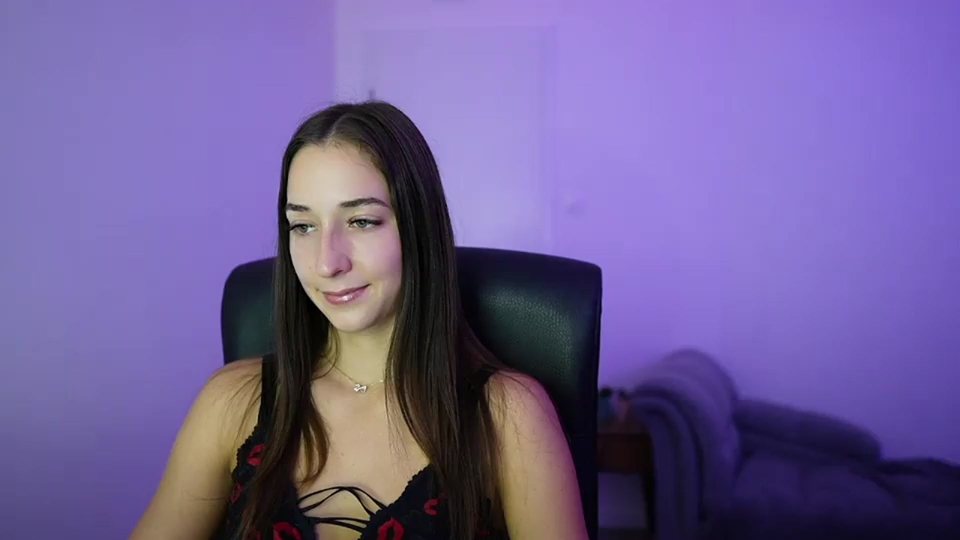 Gallery image thumbnail from Brunettte_18's myfreecams stream on, 07/13/2026, 14:44 image 10 of 20