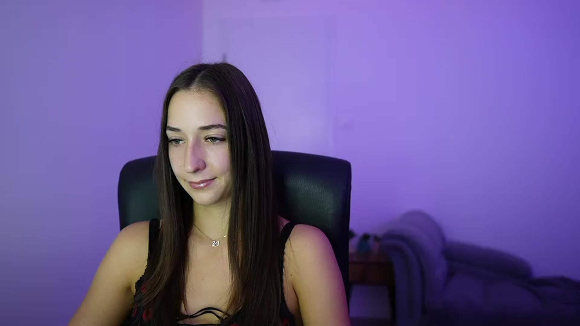 Gallery image thumbnail from Brunettte_18's myfreecams stream on, 07/13/2026, 14:44 image 1 of 20