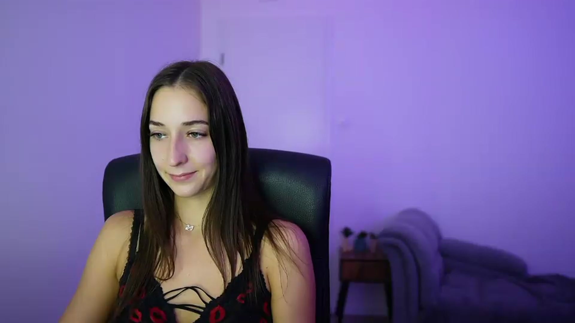 Gallery image thumbnail from Brunettte_18's myfreecams stream on, 07/13/2026, 17:28 image 11 of 20