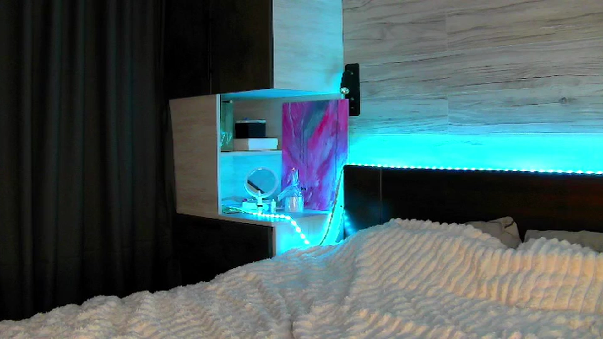 Gallery image thumbnail from Brunnett_Cute's myfreecams stream on, 03/19/2024, 16:13 image 20 of 20