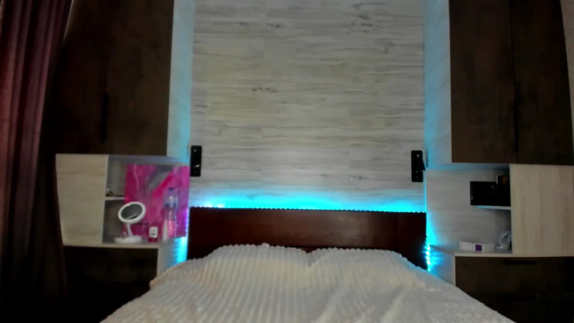 Gallery image thumbnail from Brunnett_Cute's myfreecams stream on, 07/13/2024, 12:16 image 19 of 20