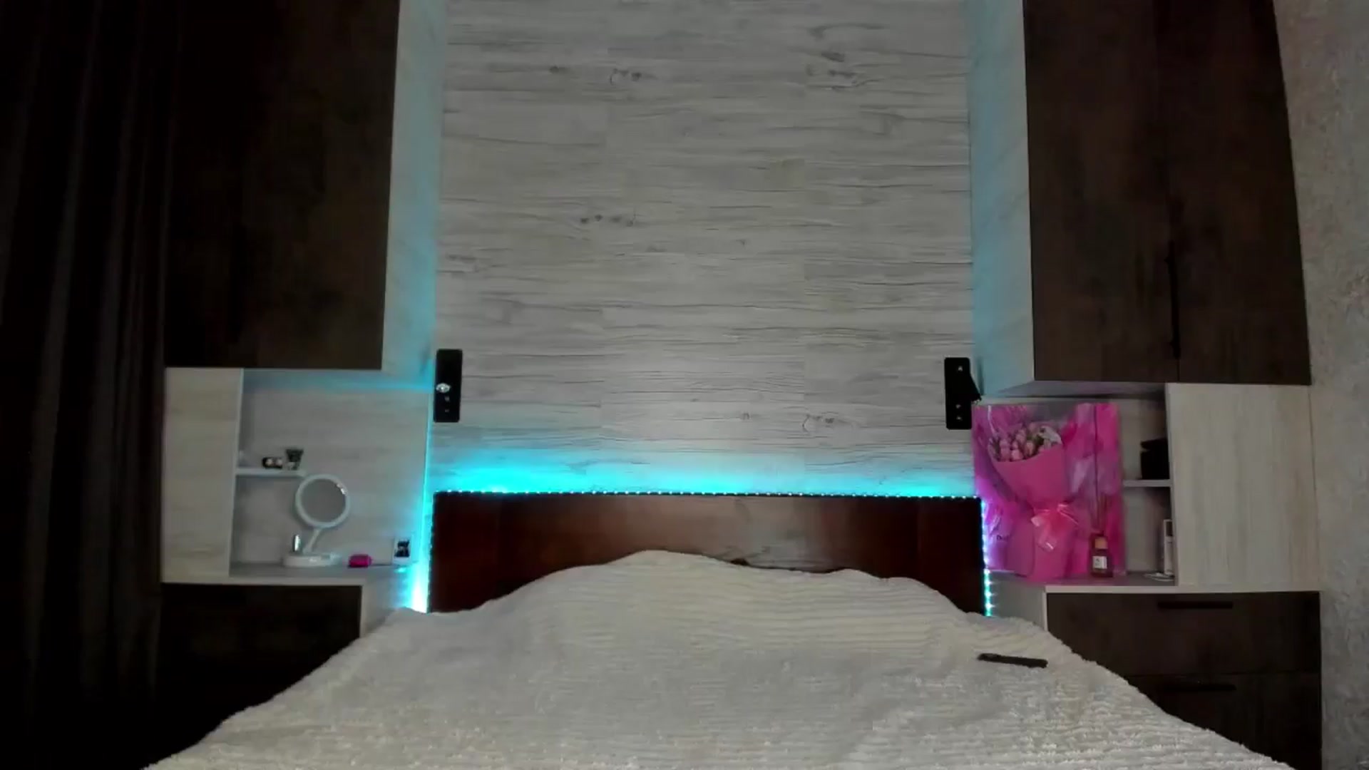 Gallery image thumbnail from Brunnett_Cute's myfreecams stream on, 03/09/2025, 17:16 image 19 of 20