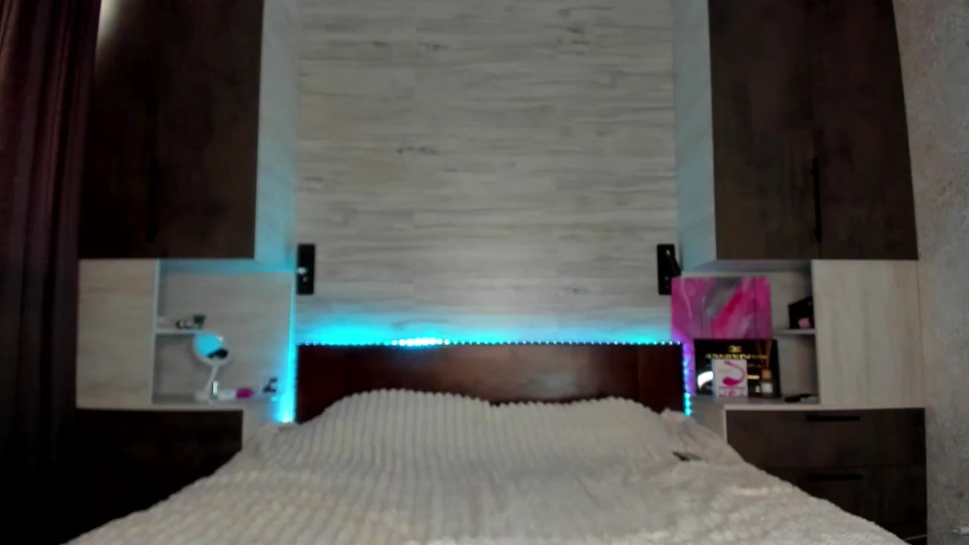 Gallery image thumbnail from Brunnett_Cute's myfreecams stream on, 03/27/2025, 14:42 image 16 of 20