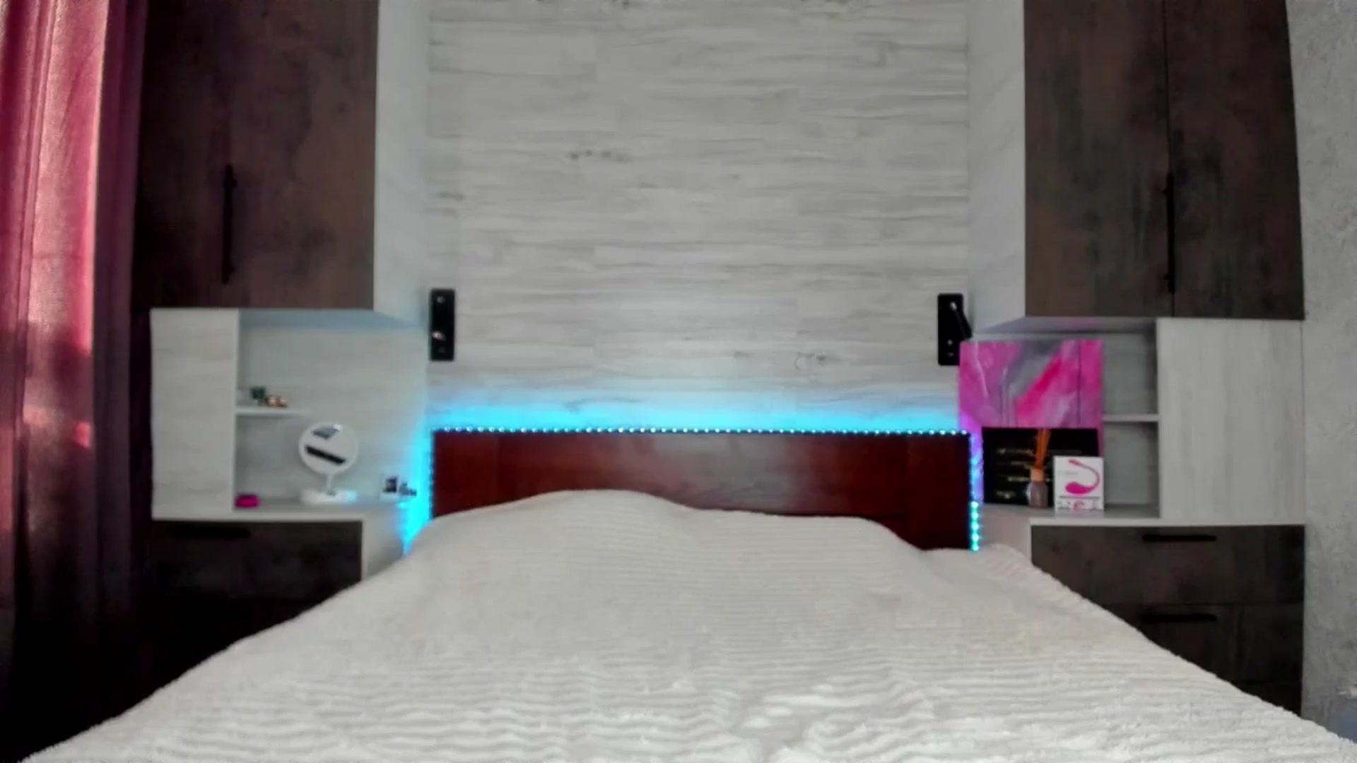 Gallery image thumbnail from Brunnett_Cute's myfreecams stream on, 04/27/2025, 15:05 image 18 of 20