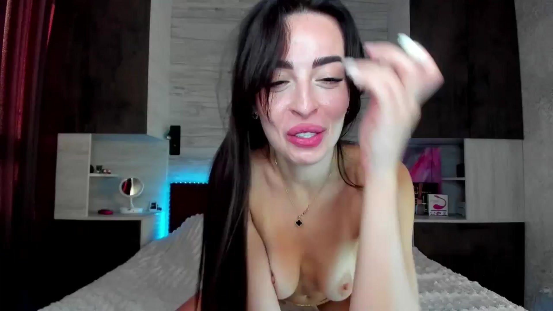 Gallery image thumbnail from Brunnett_Cute's myfreecams stream on, 06/14/2025, 17:01 image 9 of 20
