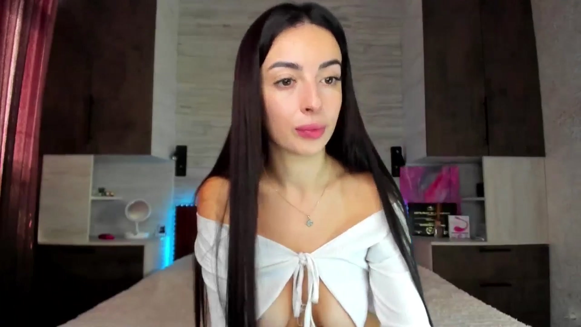 Gallery image thumbnail from Brunnett_Cute's myfreecams stream on, 06/26/2025, 14:51 image 20 of 20