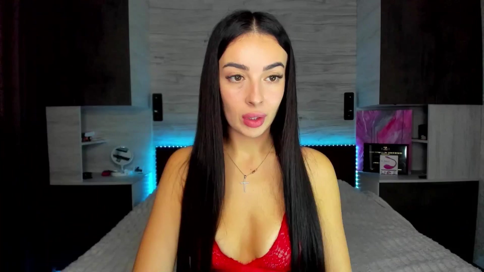 Gallery image thumbnail from Brunnett_Mil's myfreecams stream on, 10/30/2025, 13:50 image 3 of 20