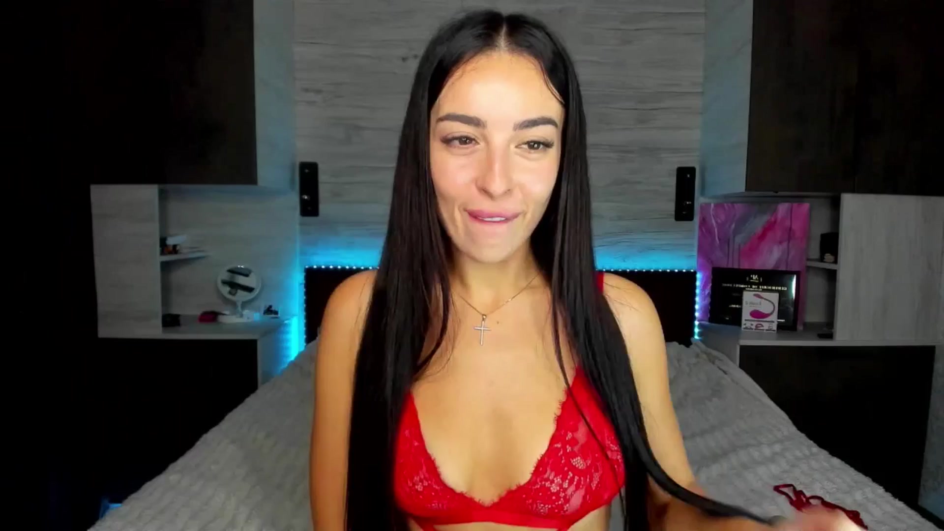 Gallery image thumbnail from Brunnett_Mil's myfreecams stream on, 10/30/2025, 17:31 image 17 of 20
