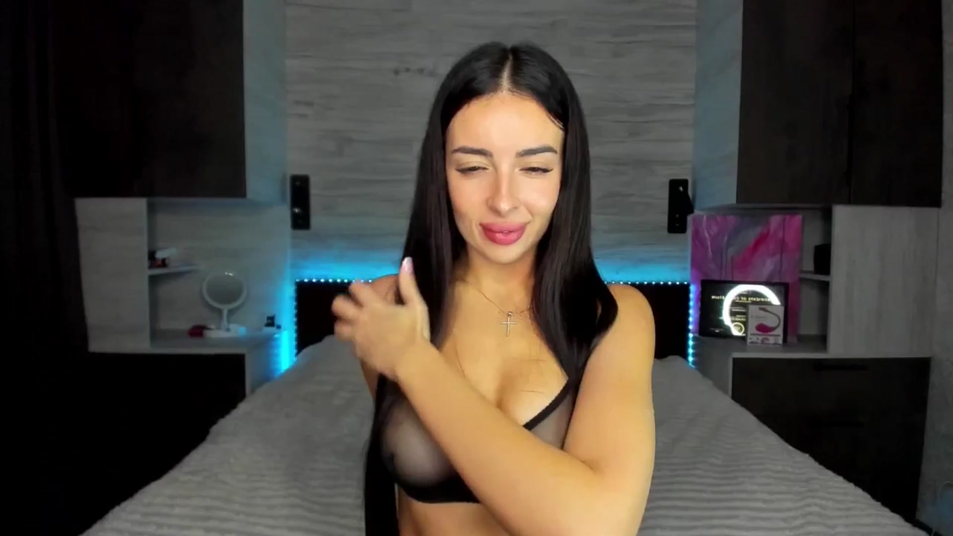Gallery image thumbnail from Brunnett_Mil's myfreecams stream on, 11/07/2025, 15:39 image 7 of 20