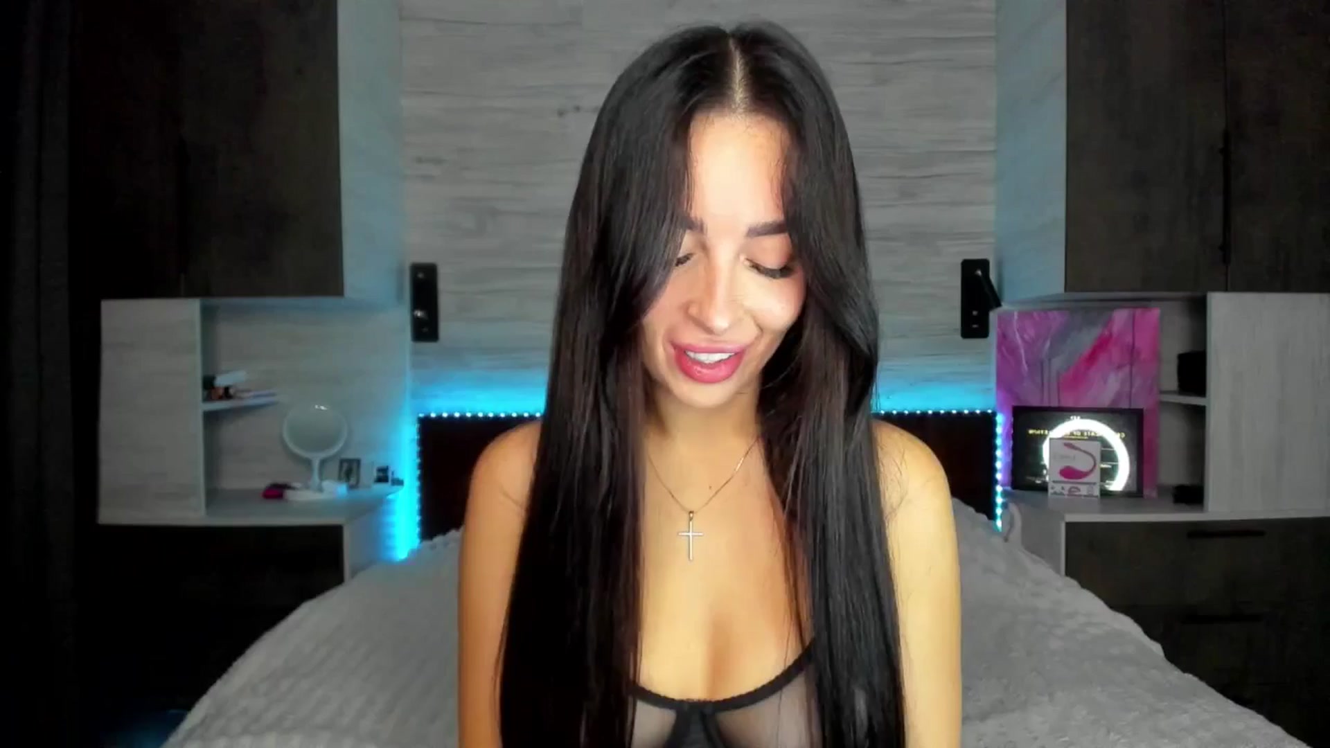 Gallery image thumbnail from Brunnett_Mil's myfreecams stream on, 11/16/2025, 14:50 image 2 of 20