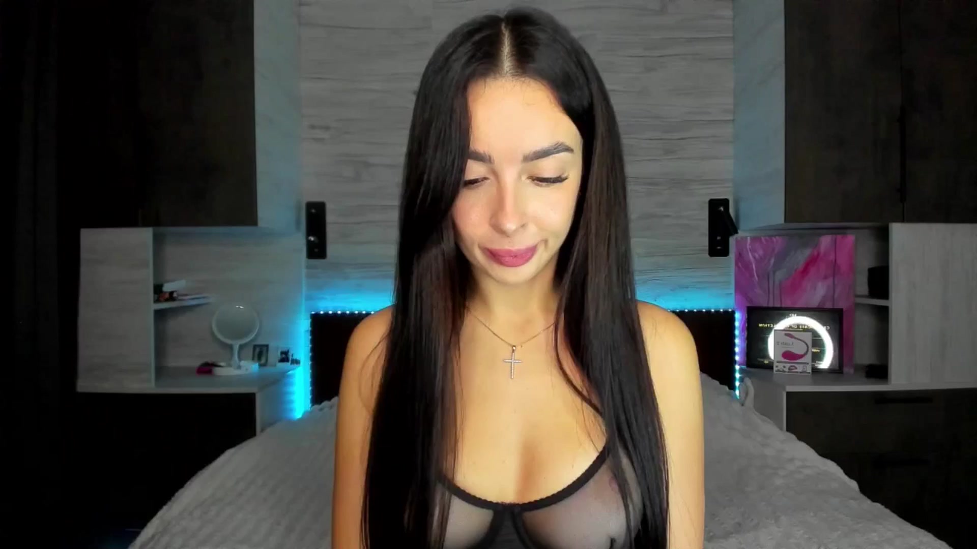 Gallery image thumbnail from Brunnett_Mil's myfreecams stream on, 11/16/2025, 14:50 image 11 of 20