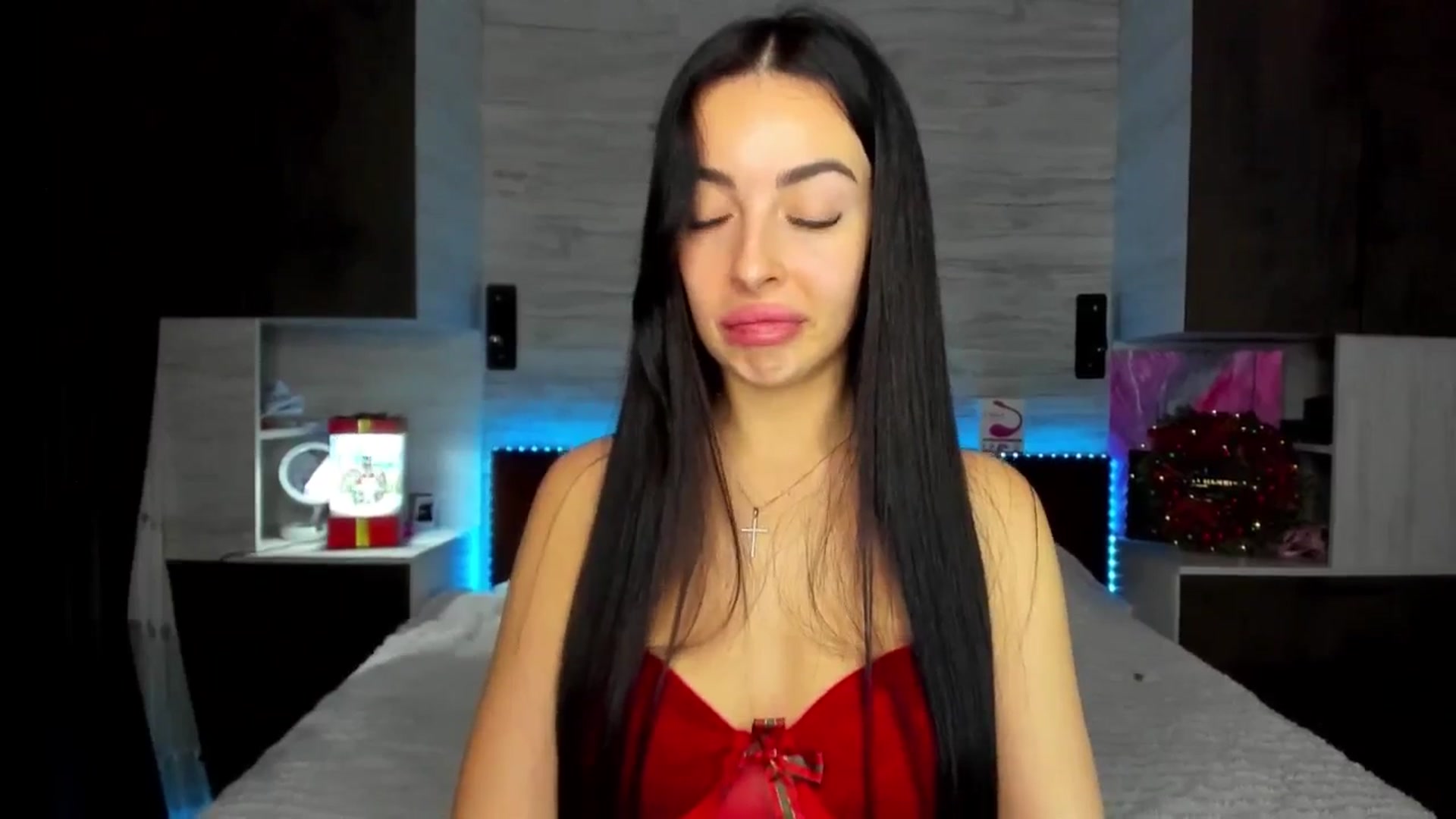 Gallery image thumbnail from Brunnett_Mil's myfreecams stream on, 12/25/2025, 17:27 image 5 of 20