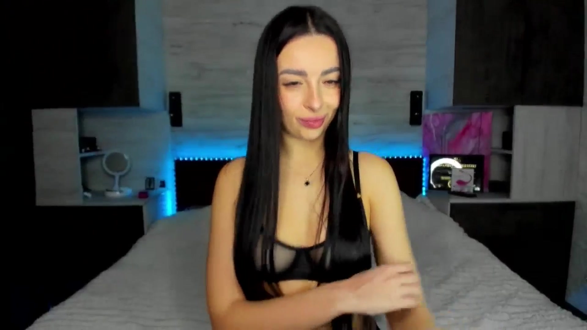 Gallery image thumbnail from Brunnett_Mil's myfreecams stream on, 01/23/2026, 15:14 image 17 of 20