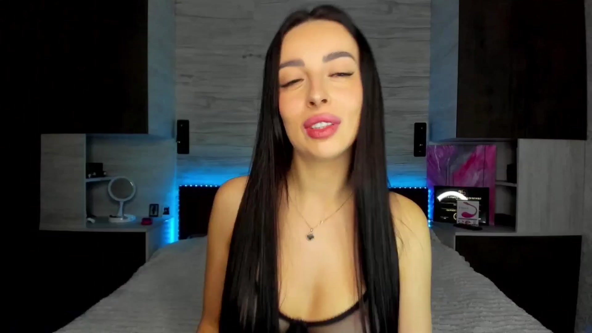 Gallery image thumbnail from Brunnett_Mil's myfreecams stream on, 01/23/2026, 15:14 image 4 of 20