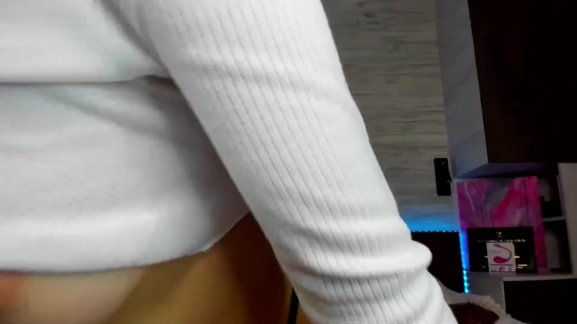 Gallery image thumbnail from Brunnett_Mil's myfreecams stream on, 02/13/2026, 17:21 image 6 of 20