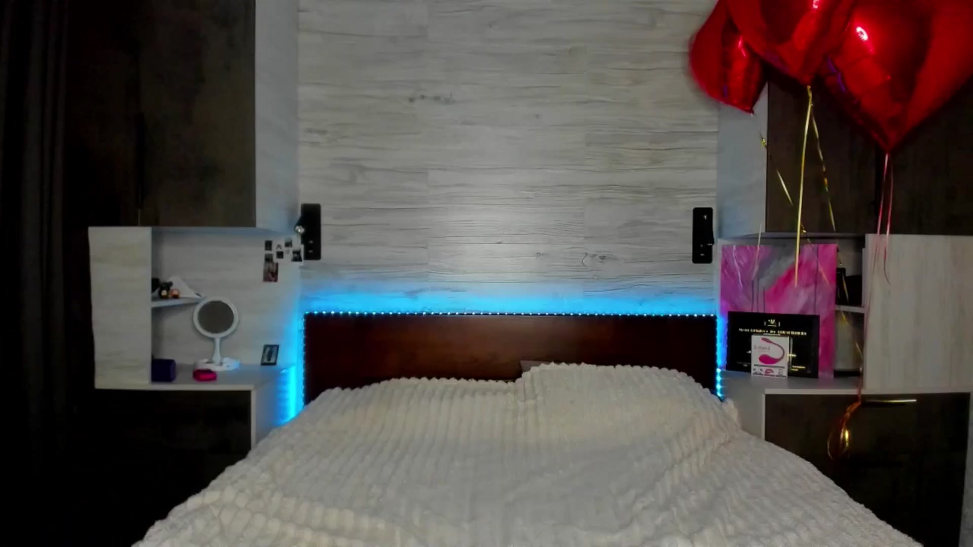 Gallery image thumbnail from Brunnett_Mil's myfreecams stream on, 02/17/2026, 15:17 image 17 of 20