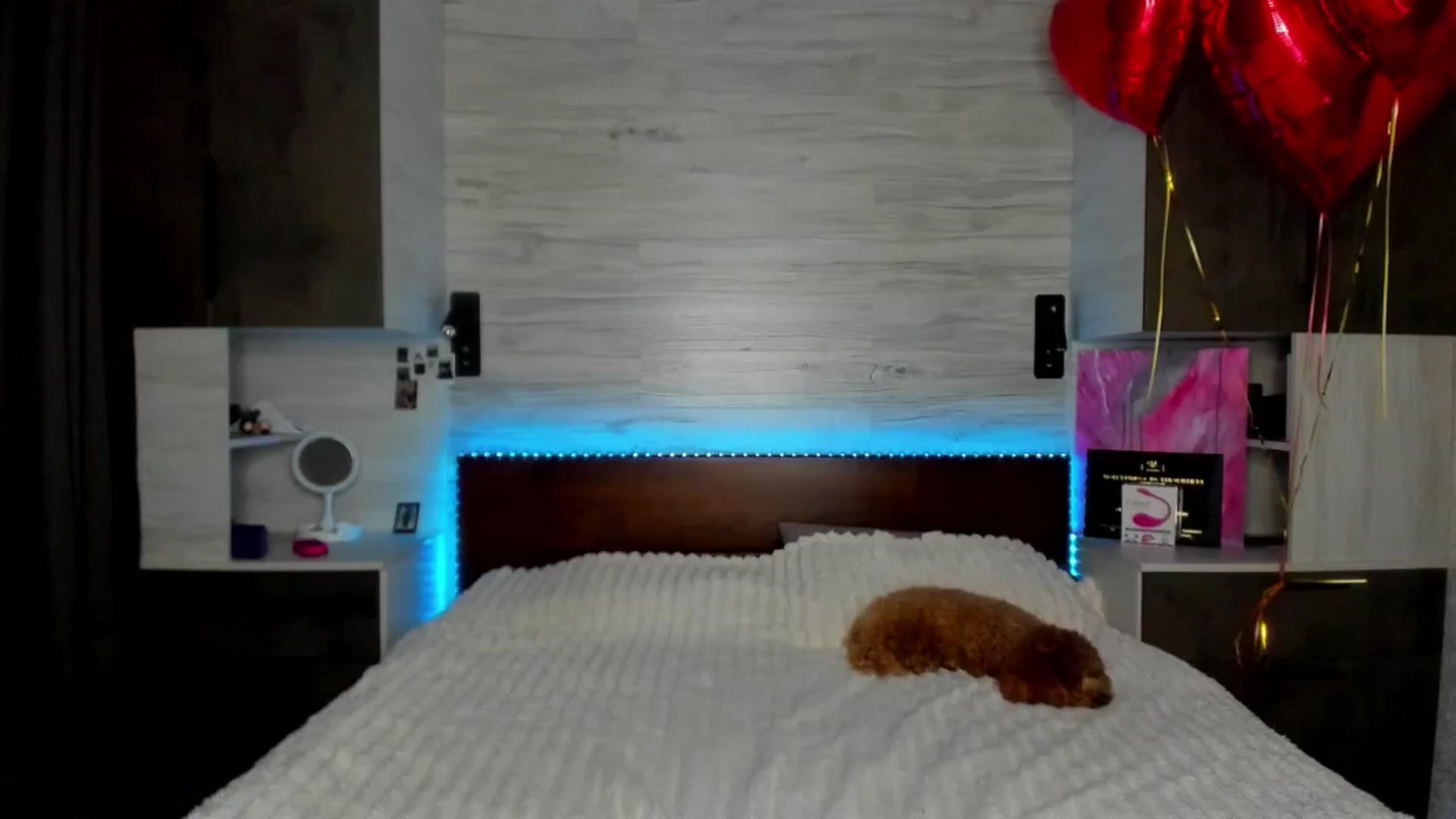 Gallery image thumbnail from Brunnett_Mil's myfreecams stream on, 02/17/2026, 17:04 image 10 of 20