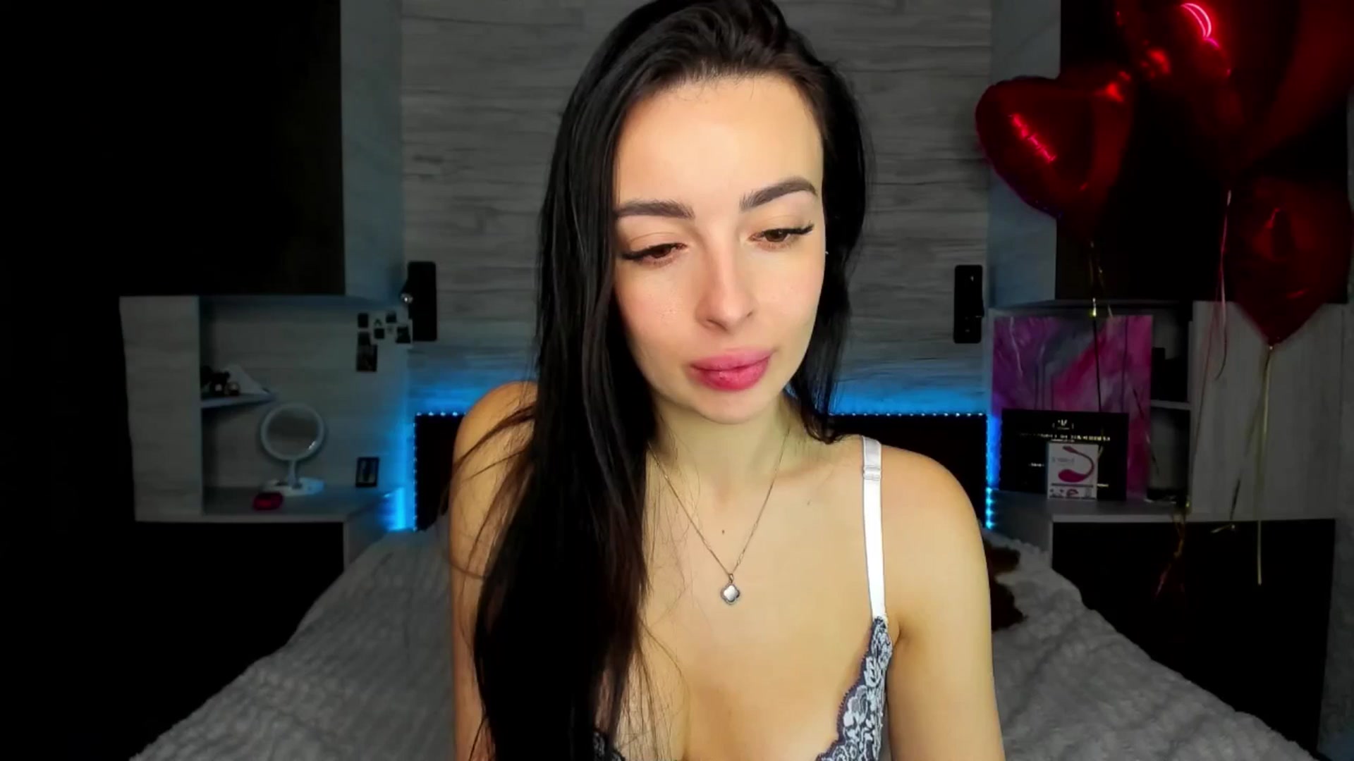 Gallery image thumbnail from Brunnett_Mil's myfreecams stream on, 02/19/2026, 18:26 image 1 of 20