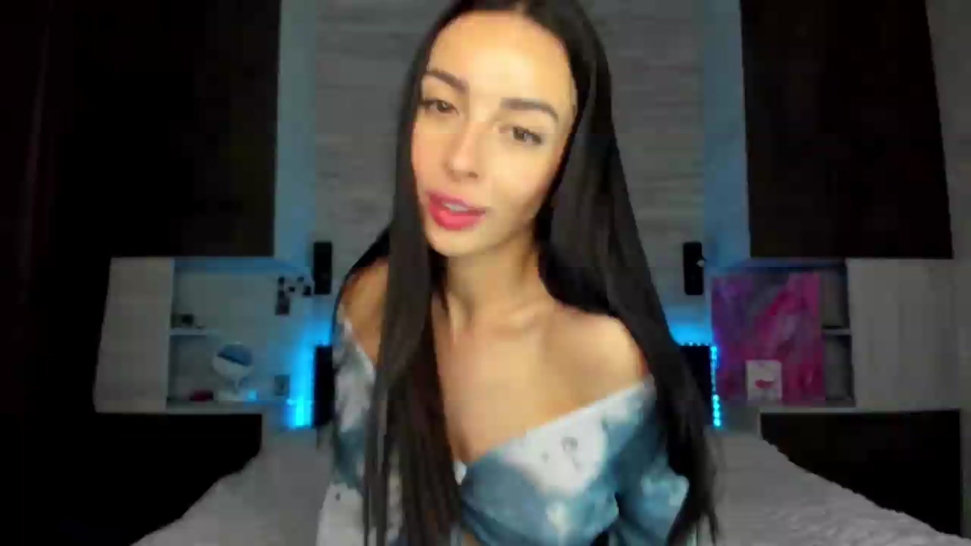 Gallery image thumbnail from Brunnett_Mil's myfreecams stream on, 06/03/2026, 16:25 image 1 of 20