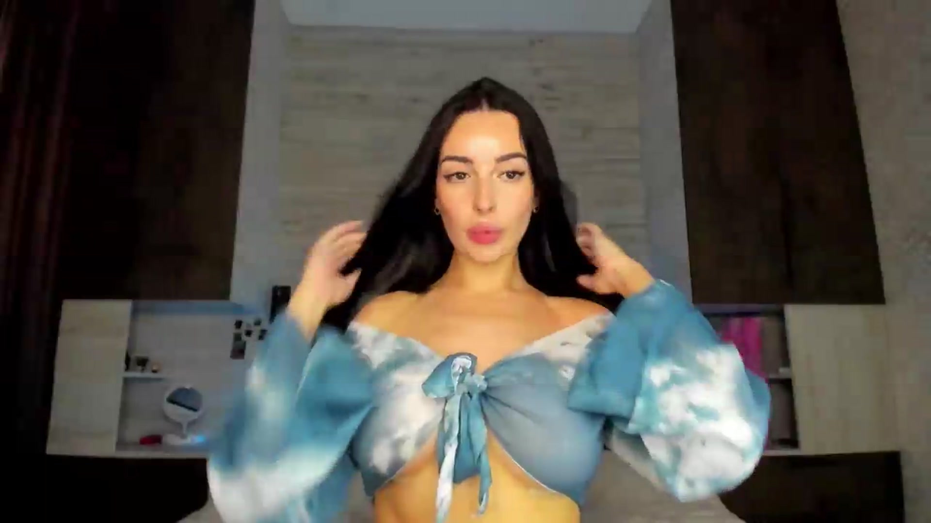 Gallery image thumbnail from Brunnett_Mil's myfreecams stream on, 06/14/2026, 14:50 image 14 of 20