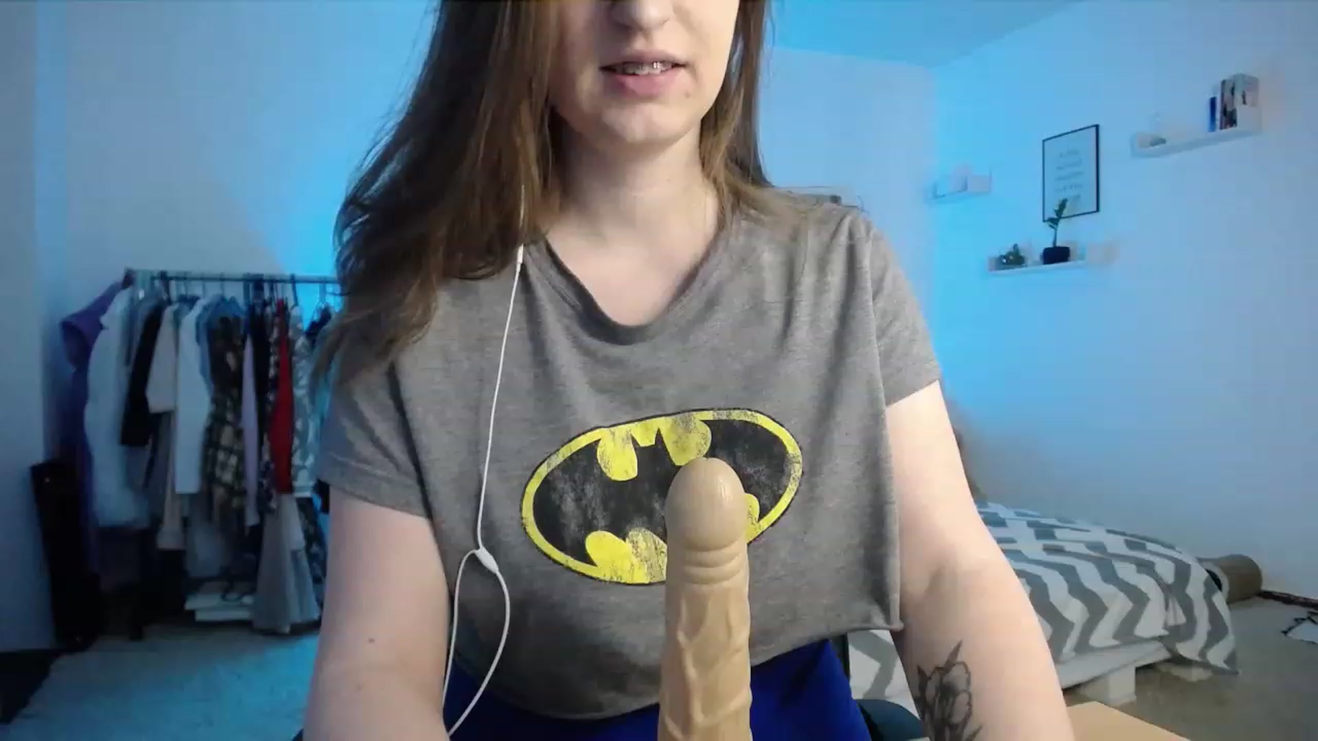 Gallery image thumbnail from BubbleQueeen's myfreecams stream on, 11/14/2022, 23:10 image 13 of 20