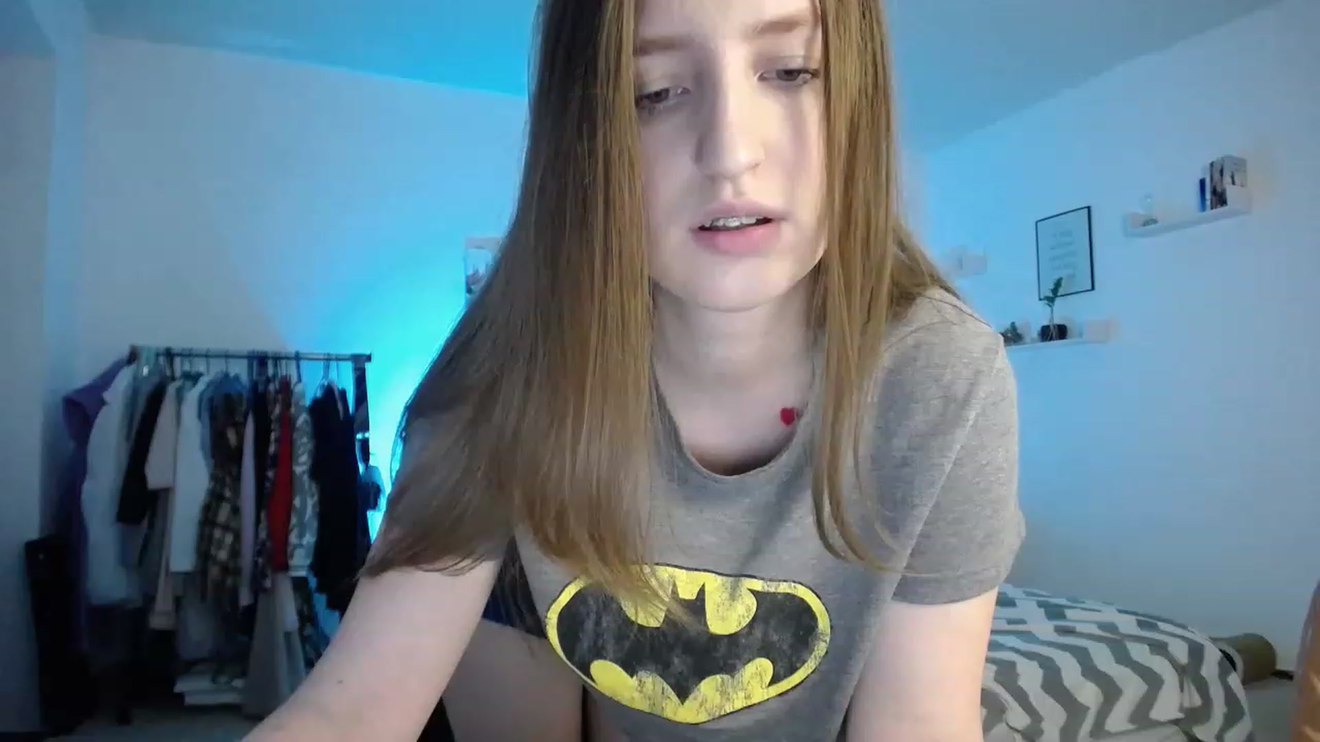 Gallery image thumbnail from BubbleQueeen's myfreecams stream on, 11/15/2022, 24:13 image 3 of 20