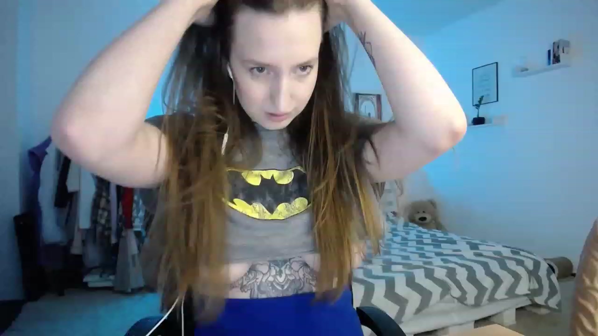 Gallery image thumbnail from BubbleQueeen's myfreecams stream on, 11/15/2022, 24:13 image 2 of 20