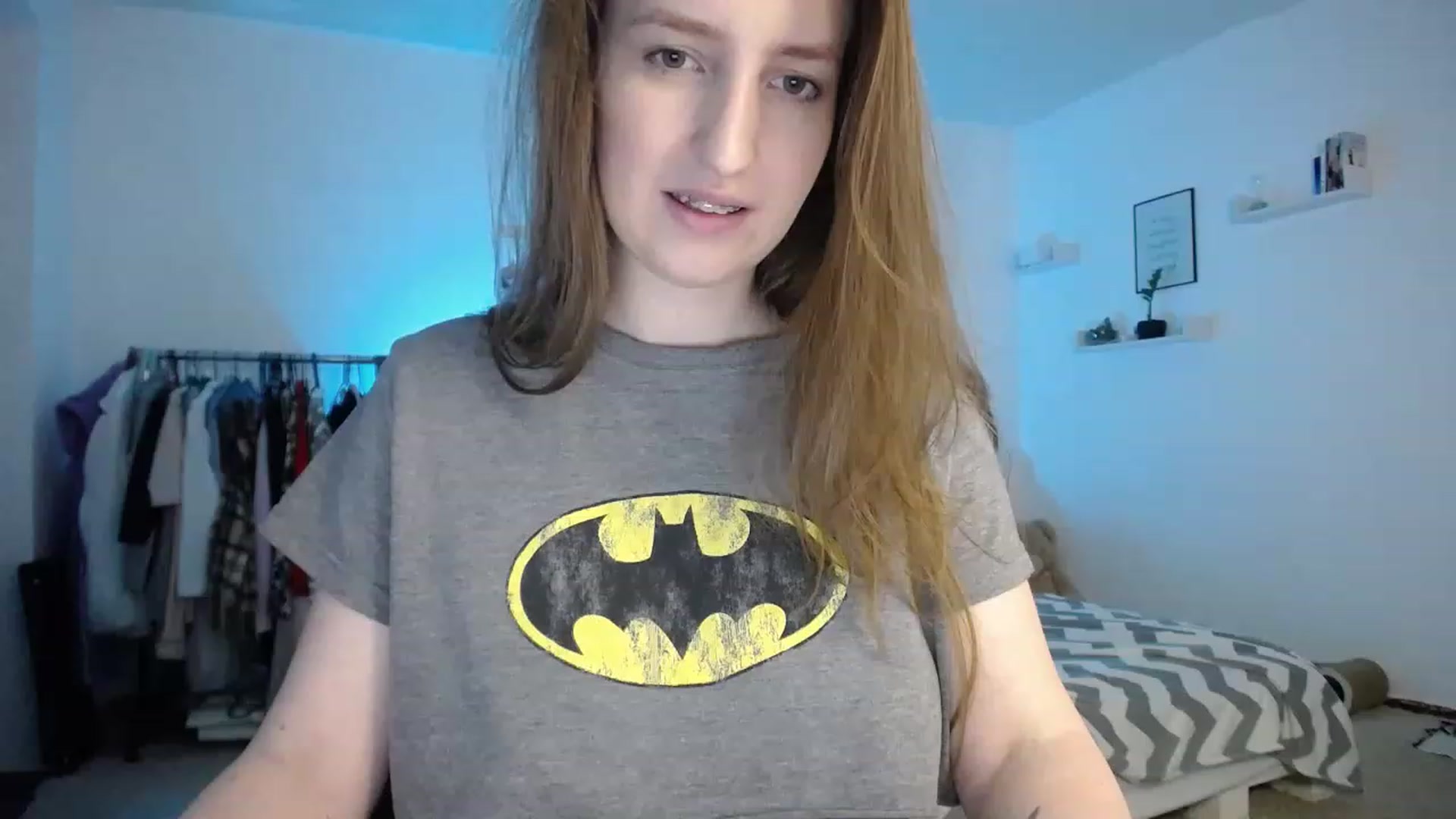 Gallery image thumbnail from BubbleQueeen's myfreecams stream on, 11/15/2022, 24:13 image 10 of 20