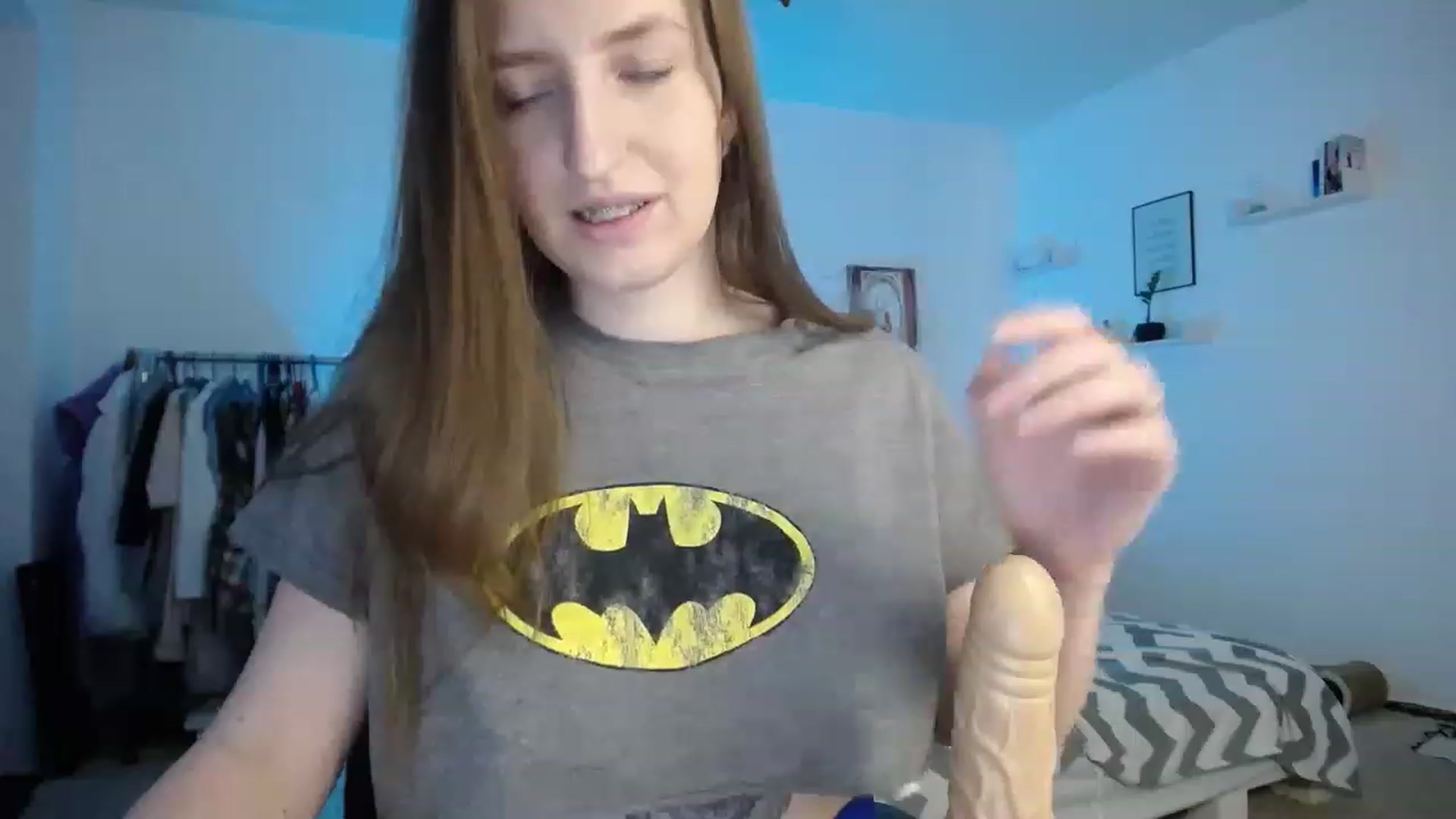 Gallery image thumbnail from BubbleQueeen's myfreecams stream on, 11/15/2022, 02:10 image 7 of 20
