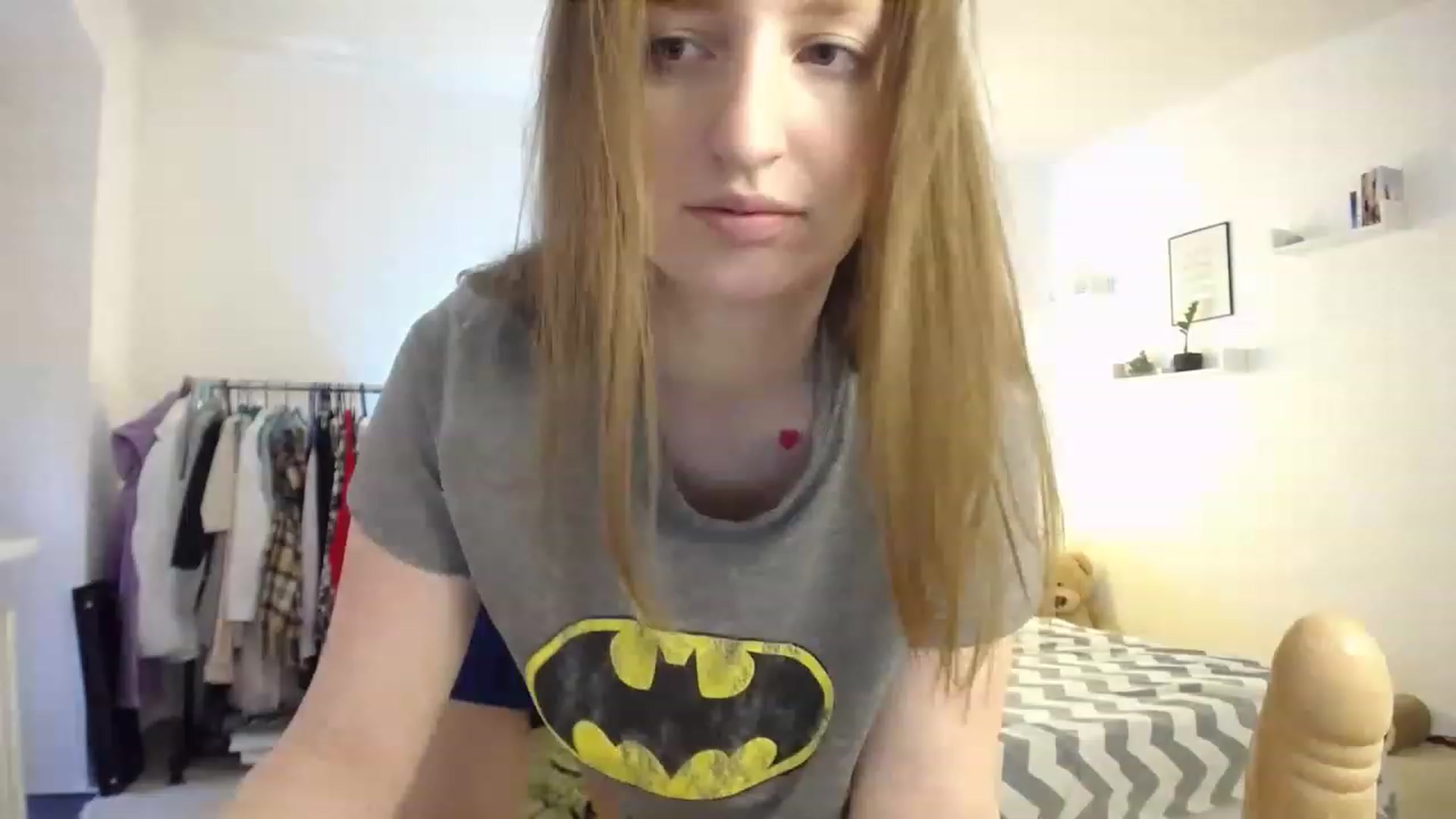Gallery image thumbnail from BubbleQueeen's myfreecams stream on, 11/15/2022, 13:41 image 18 of 20