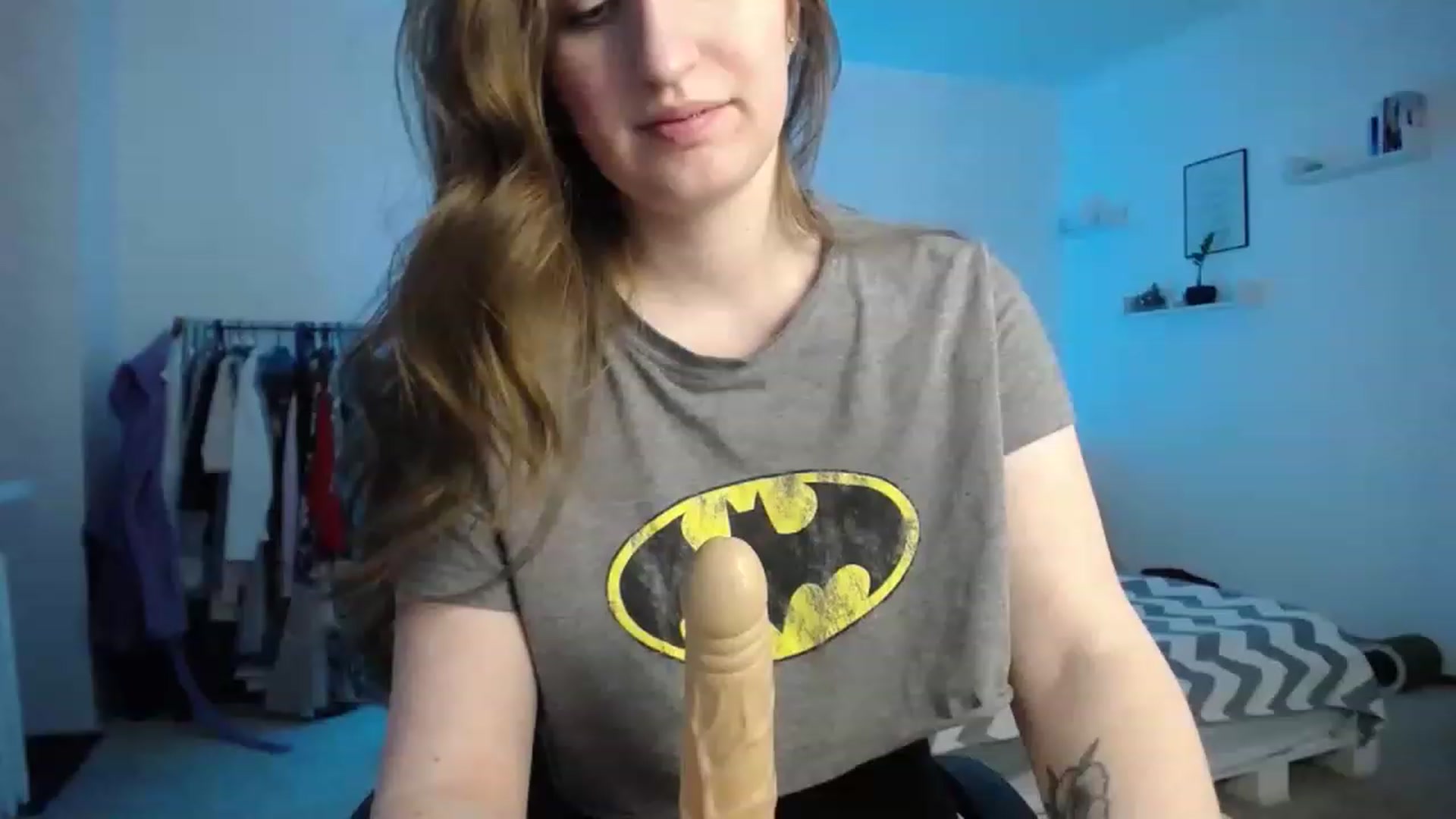 Gallery image thumbnail from BubbleQueeen's myfreecams stream on, 11/23/2022, 02:26 image 18 of 20