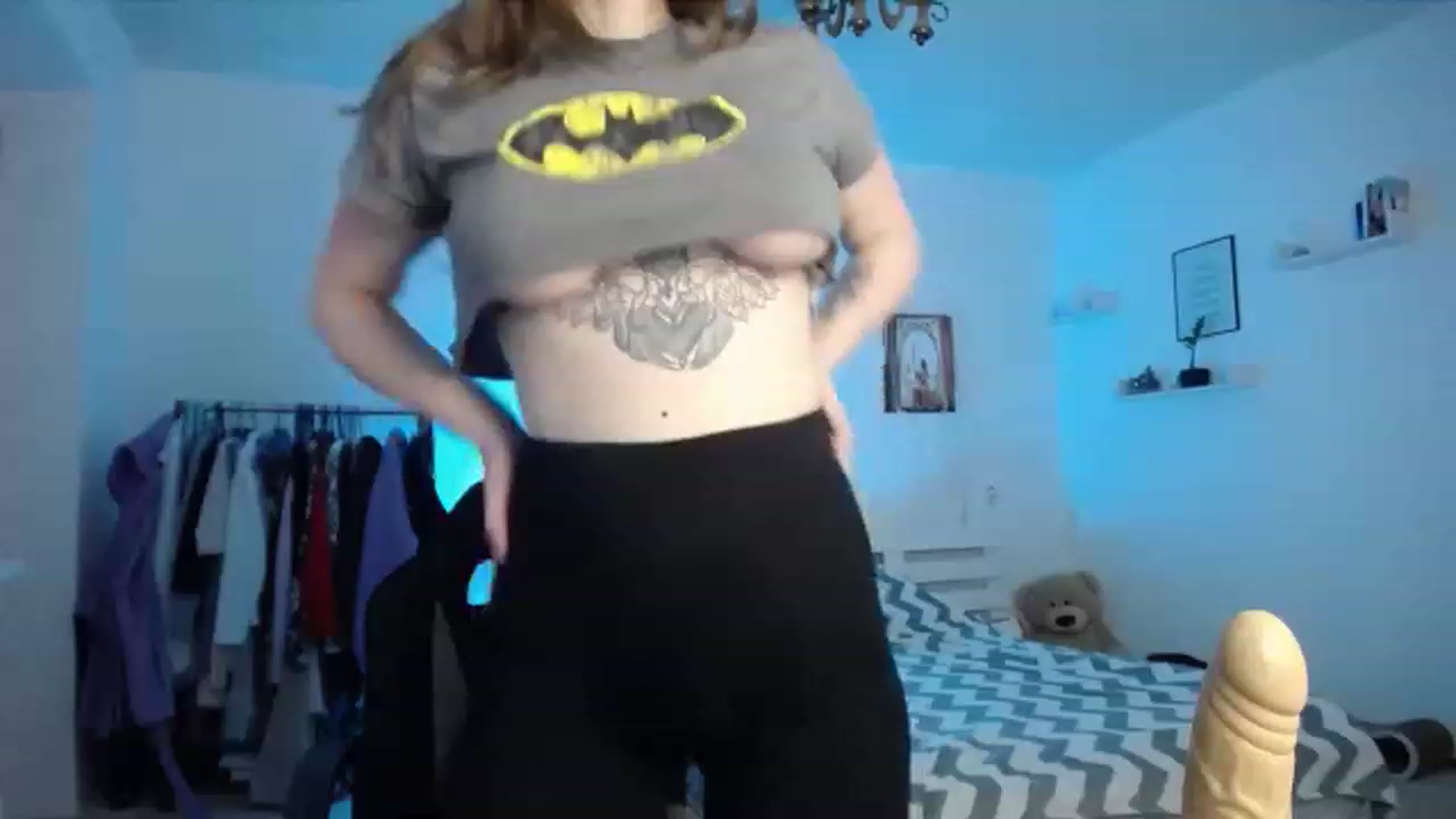 Gallery image thumbnail from BubbleQueeen's myfreecams stream on, 11/23/2022, 02:26 image 2 of 20