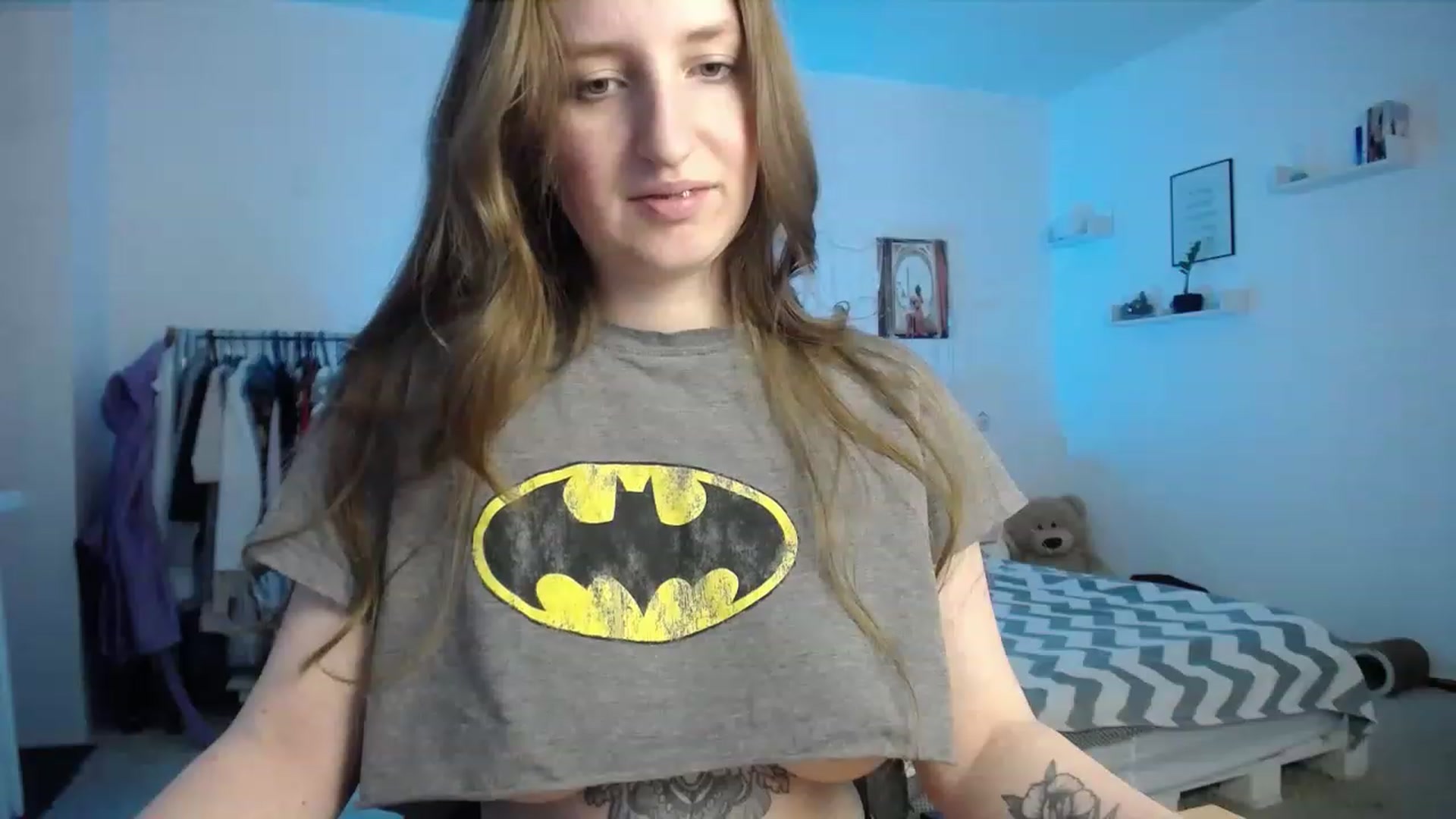 Gallery image thumbnail from BubbleQueeen's myfreecams stream on, 11/23/2022, 03:38 image 16 of 20