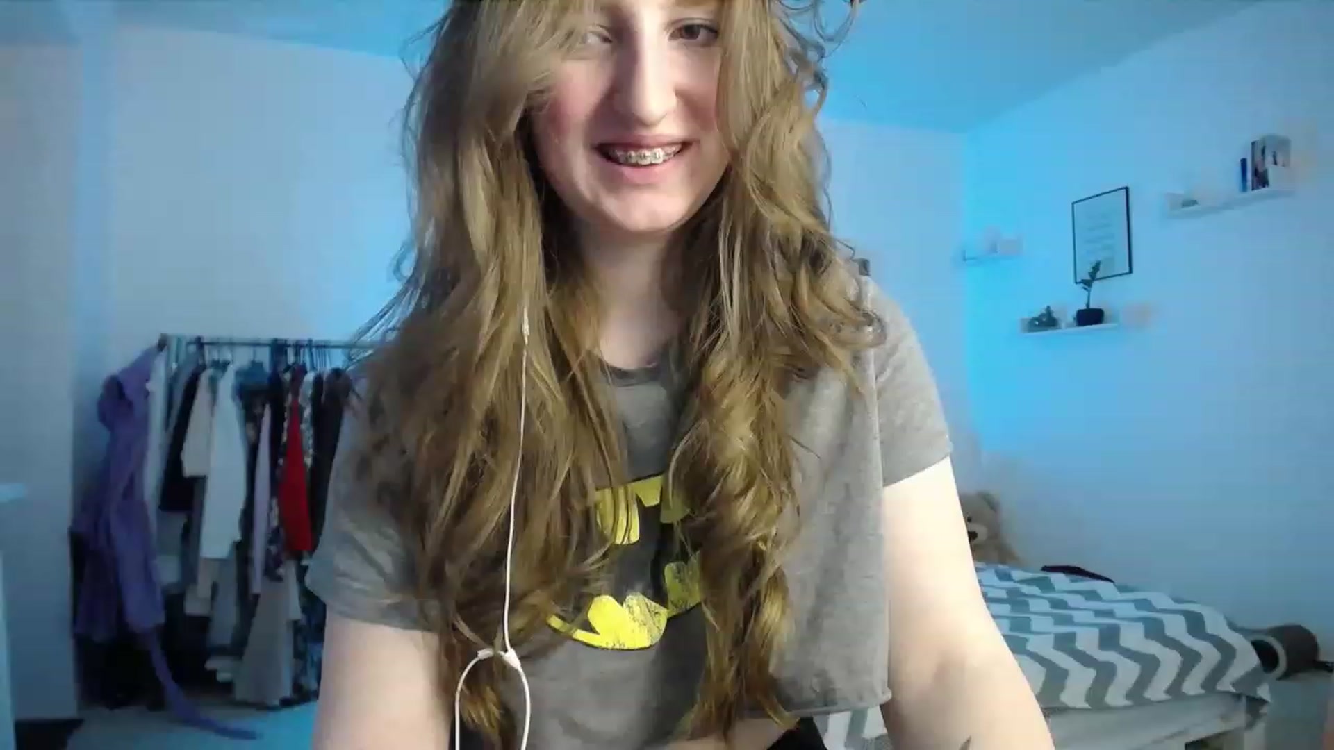 Gallery image thumbnail from BubbleQueeen's myfreecams stream on, 11/23/2022, 03:38 image 5 of 20