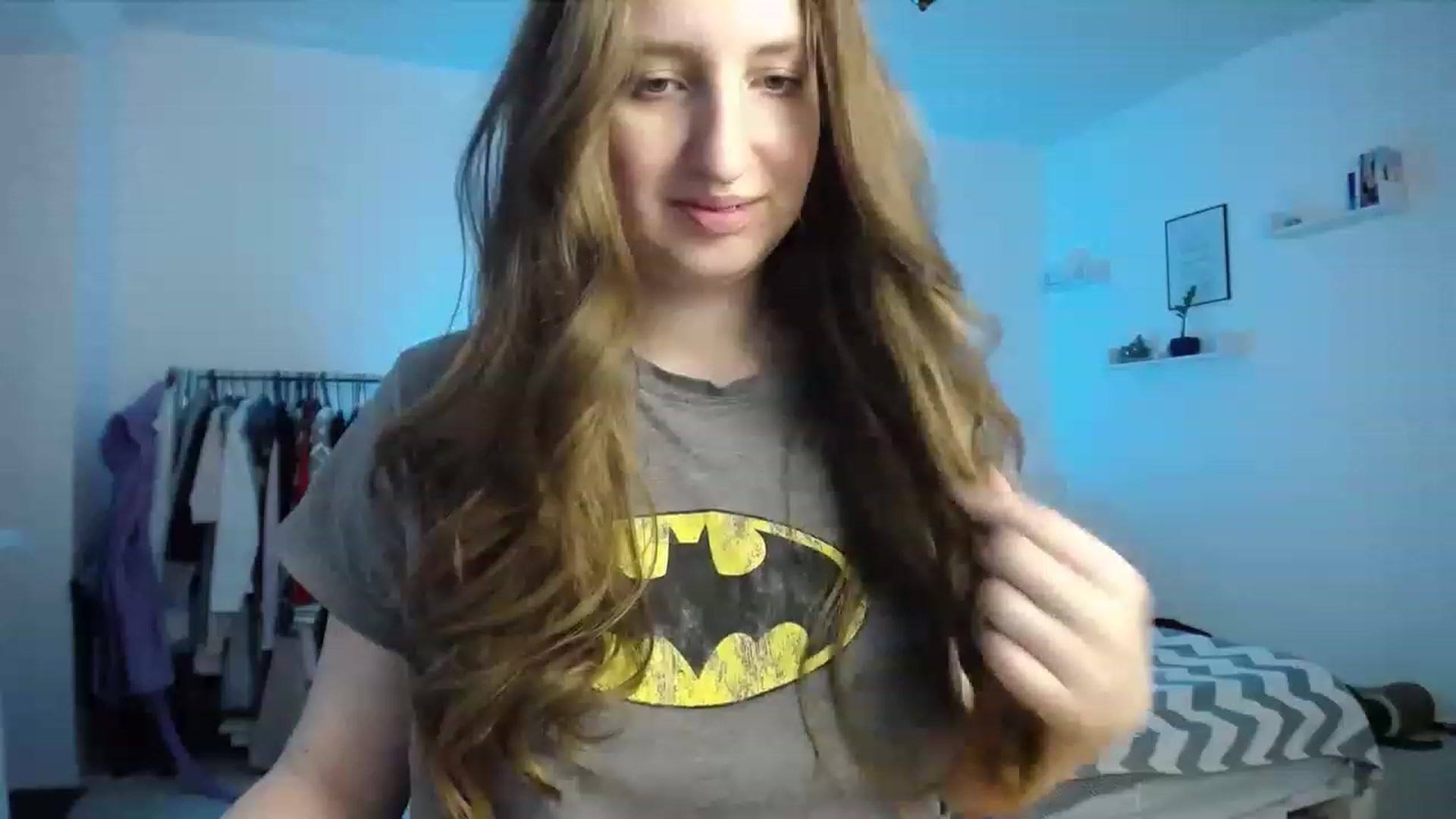 Gallery image thumbnail from BubbleQueeen's myfreecams stream on, 11/23/2022, 03:38 image 13 of 20