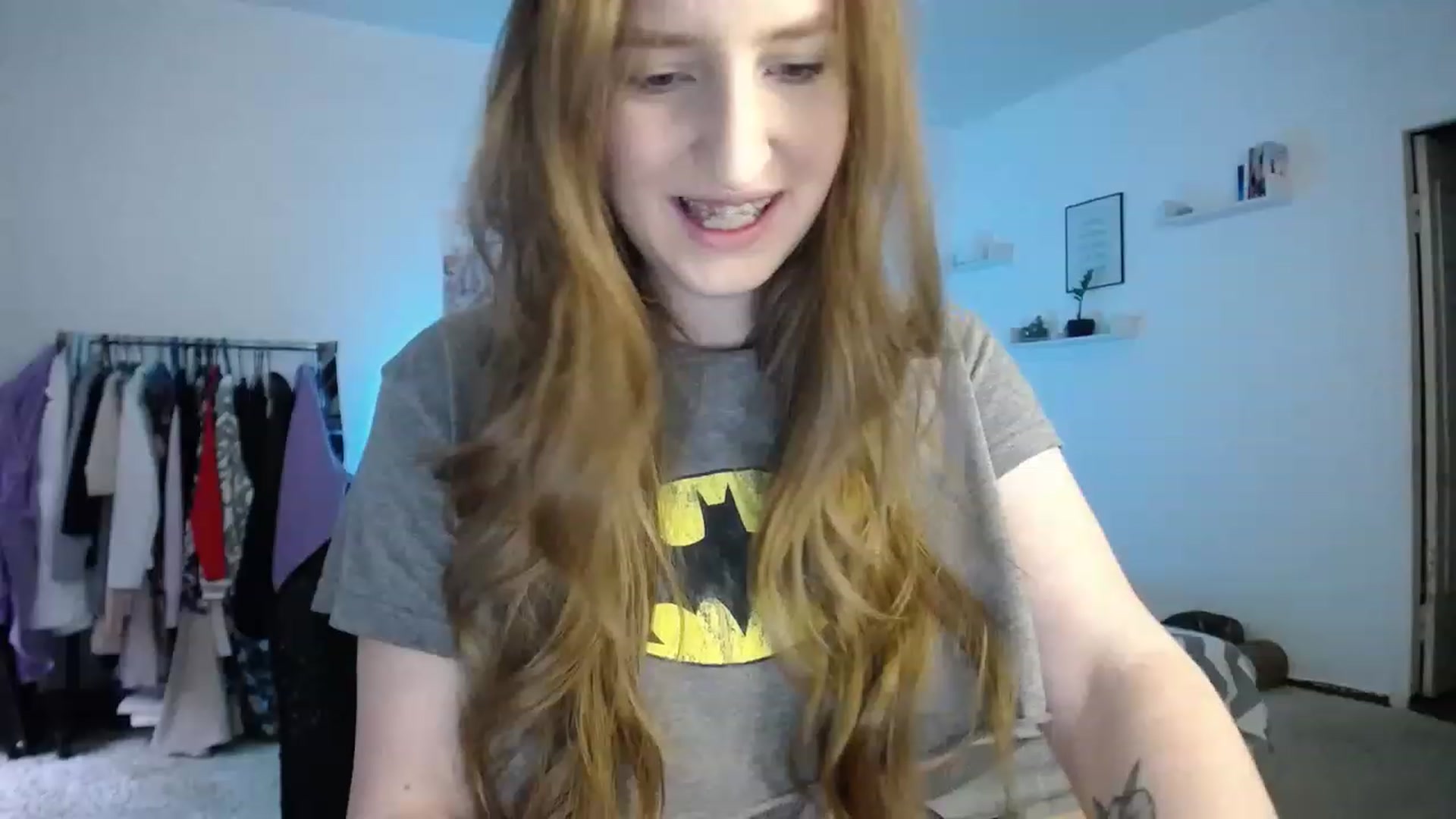 Gallery image thumbnail from BubbleQueeen's myfreecams stream on, 11/23/2022, 12:07 image 3 of 20