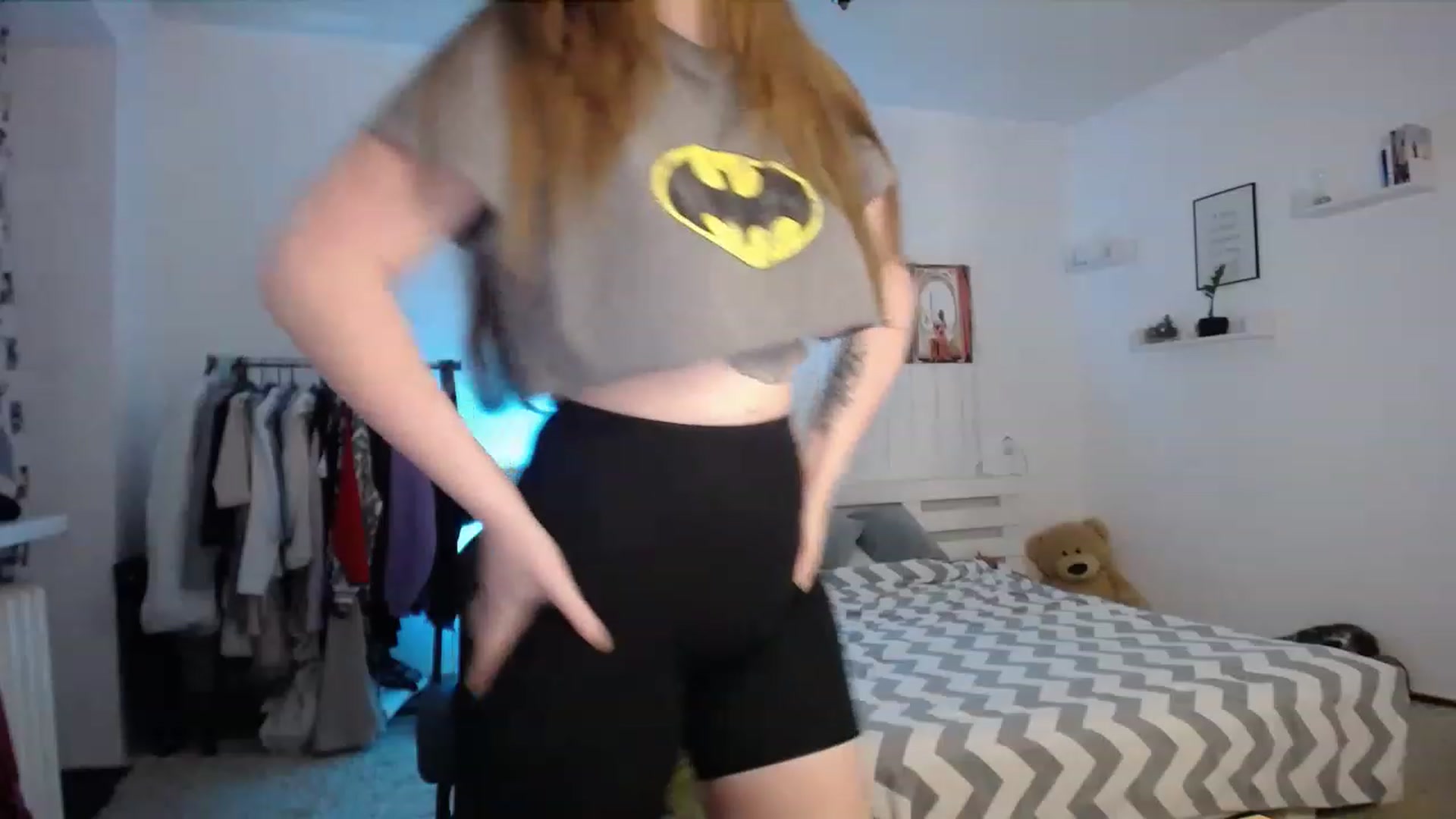 Gallery image thumbnail from BubbleQueeen's myfreecams stream on, 11/25/2022, 01:28 image 13 of 20