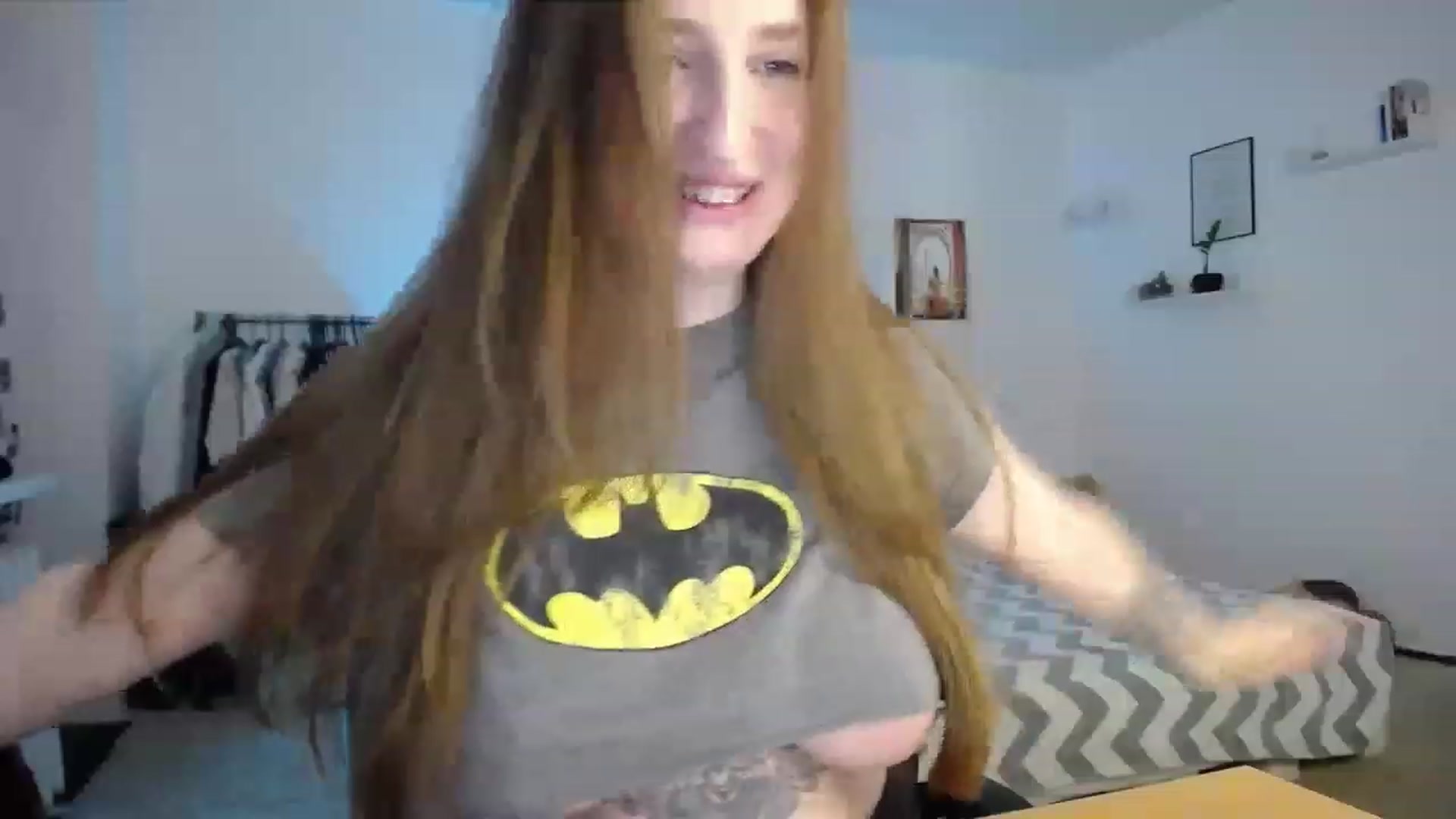 Gallery image thumbnail from BubbleQueeen's myfreecams stream on, 11/25/2022, 01:28 image 16 of 20