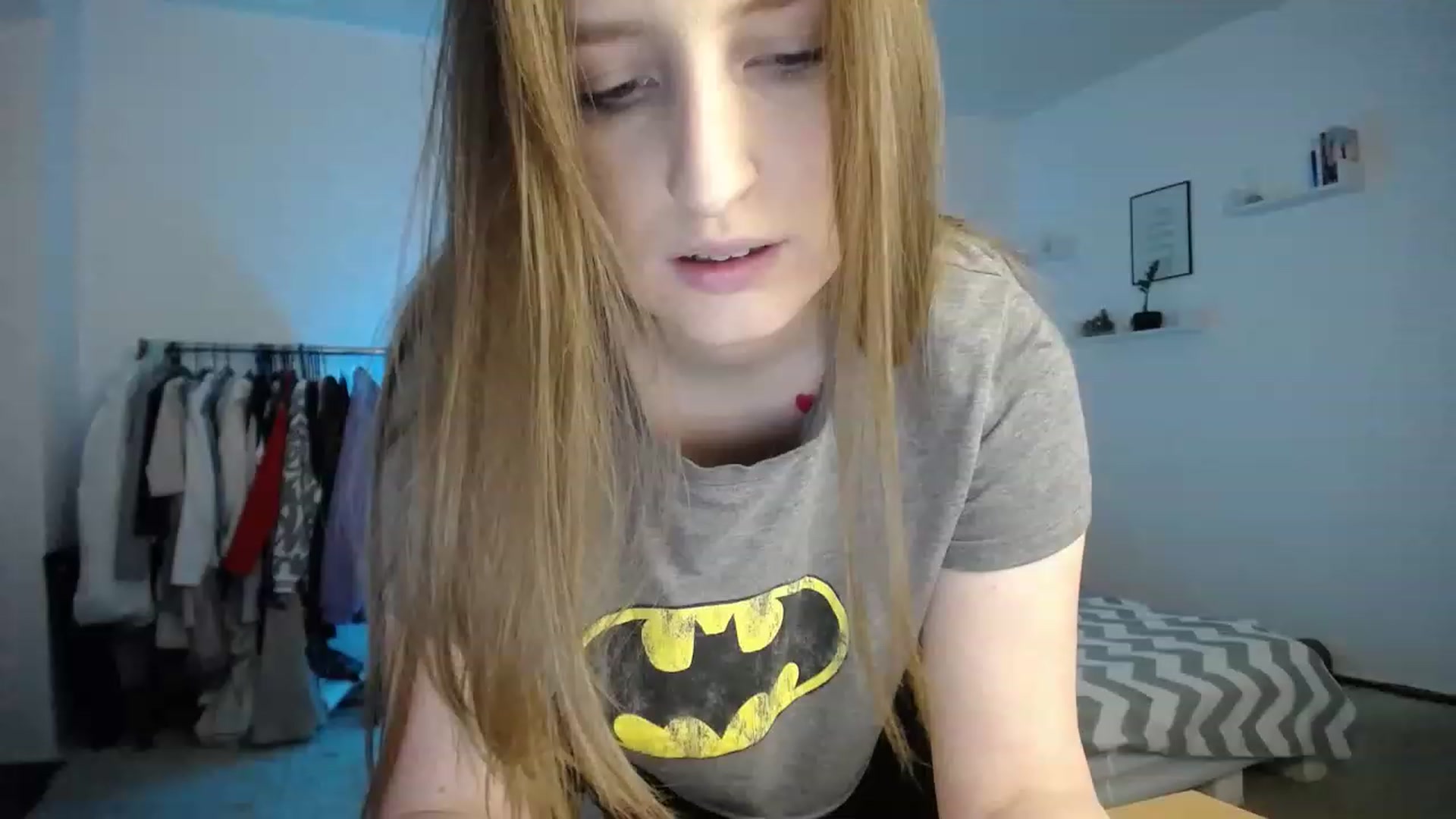 Gallery image thumbnail from BubbleQueeen's myfreecams stream on, 11/25/2022, 21:53 image 12 of 20