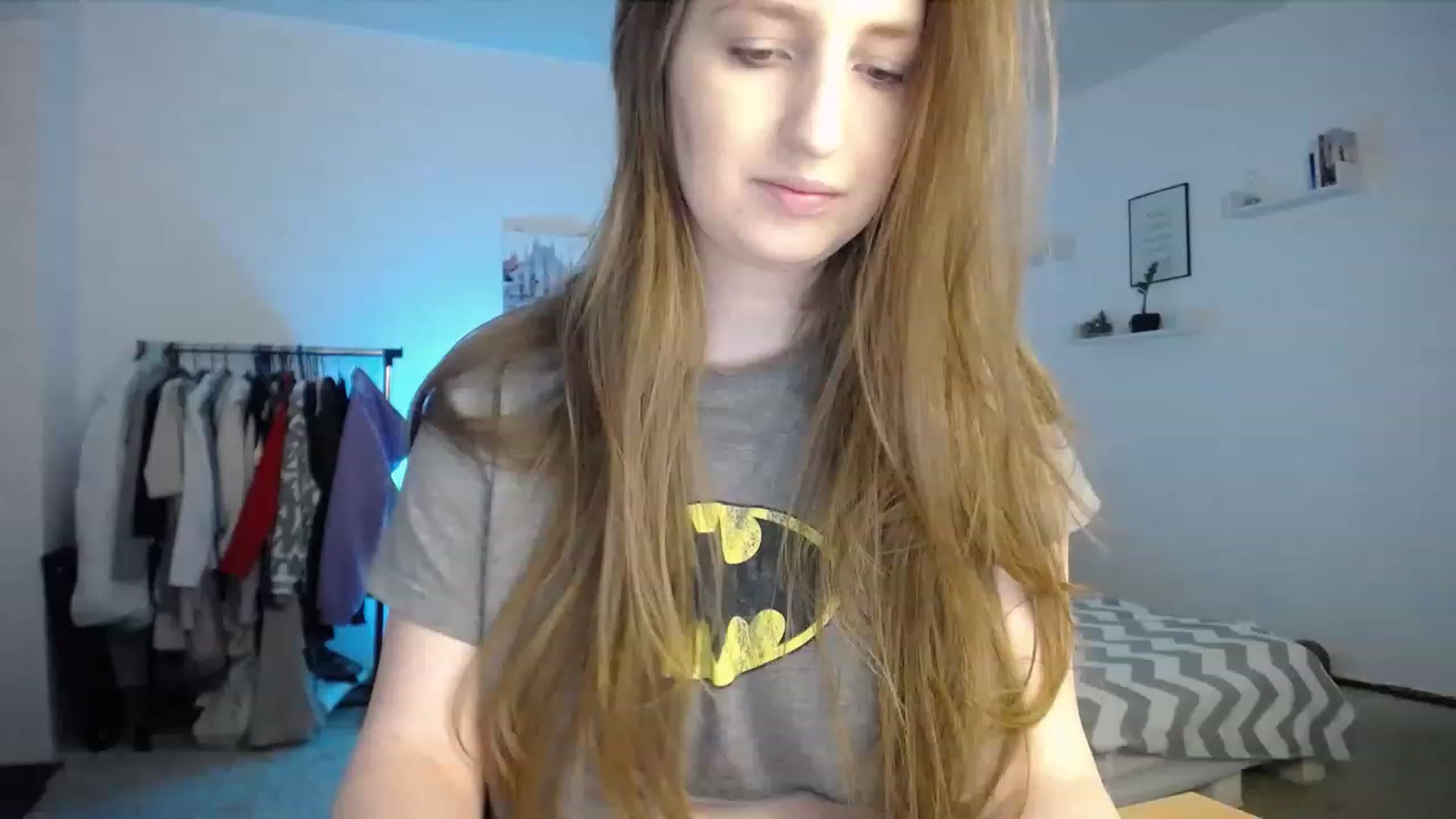 Gallery image thumbnail from BubbleQueeen's myfreecams stream on, 11/25/2022, 21:53 image 14 of 20