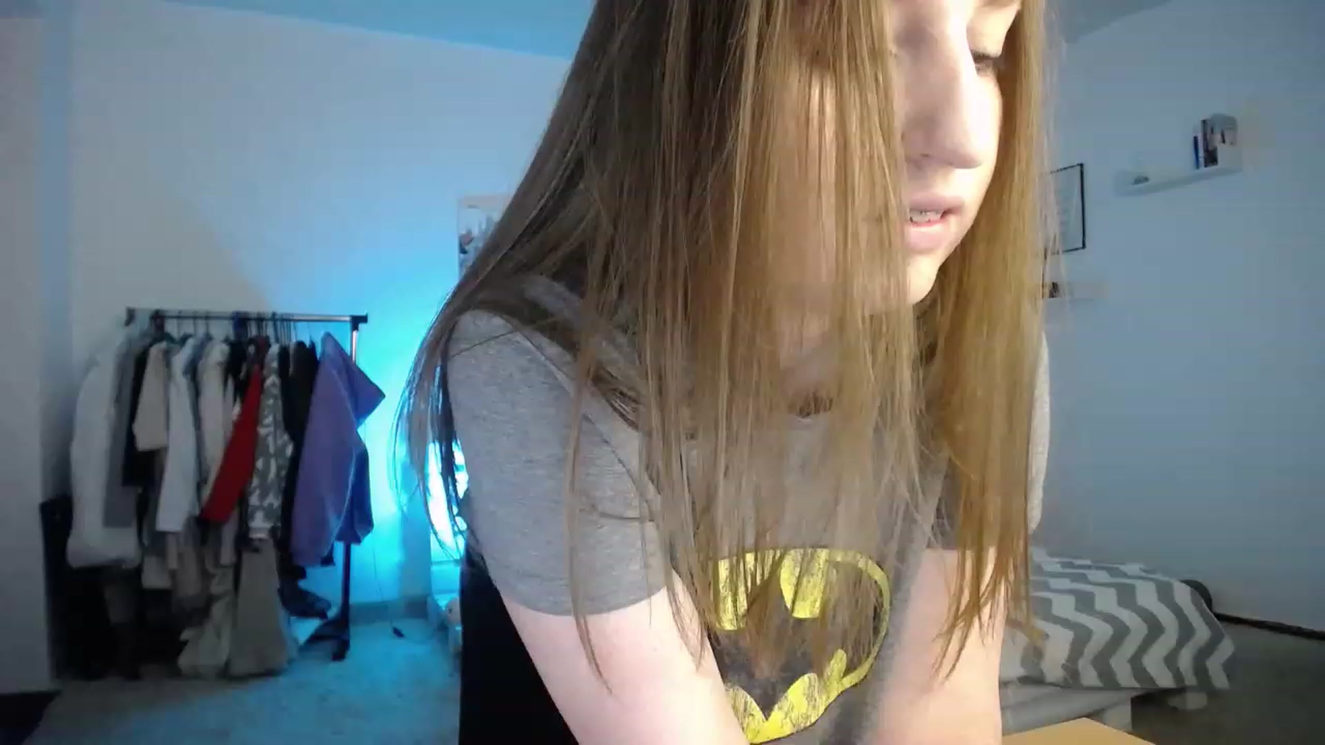 Gallery image thumbnail from BubbleQueeen's myfreecams stream on, 11/25/2022, 21:53 image 13 of 20