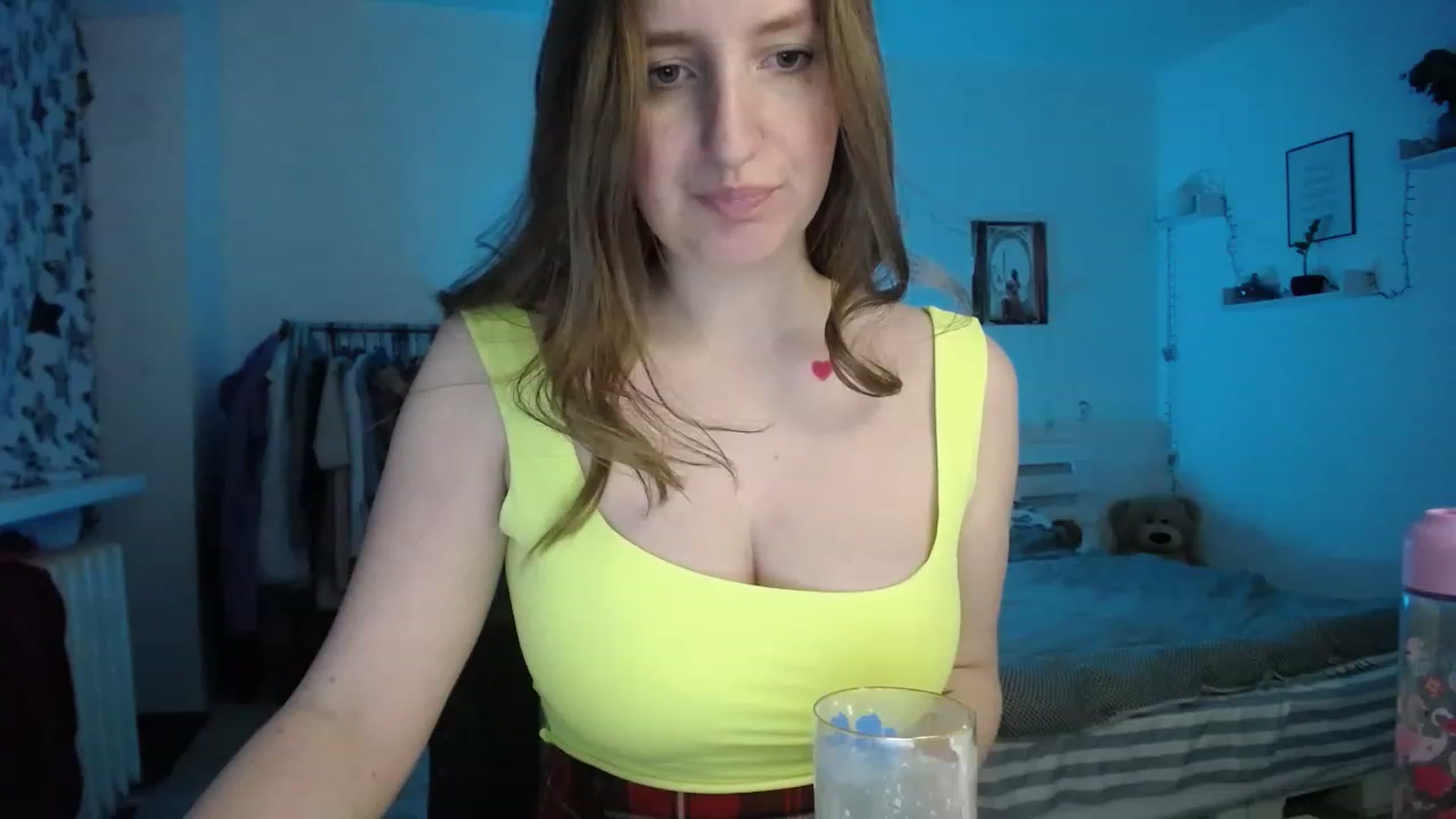 Gallery image thumbnail from BubbleQueeen's myfreecams stream on, 01/26/2023, 02:20 image 15 of 20