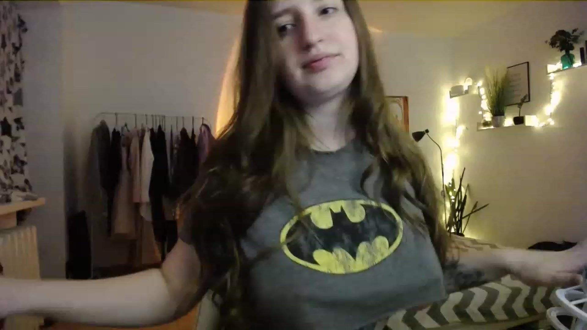 Gallery image thumbnail from BubbleQueeen's myfreecams stream on, 06/15/2023, 24:12 image 6 of 20